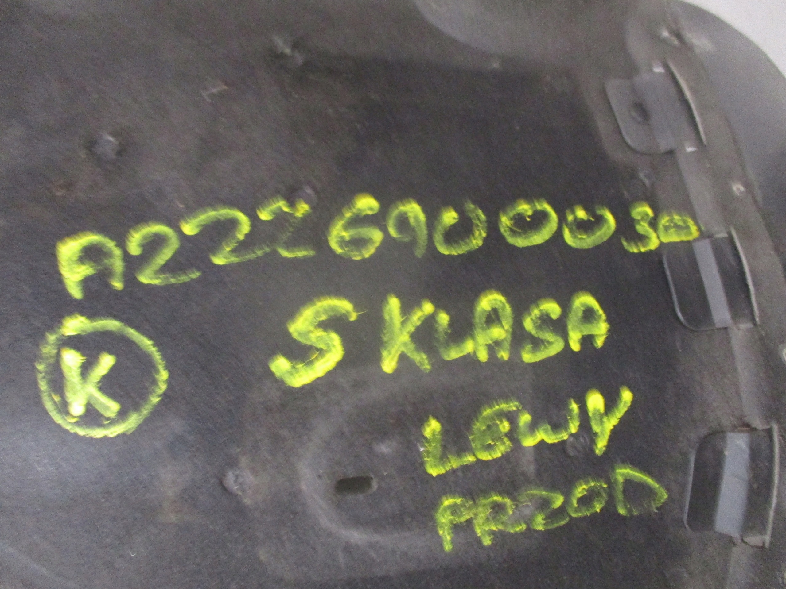 mudguard front front left MERCEDES BENZ S KLASA A2226900030