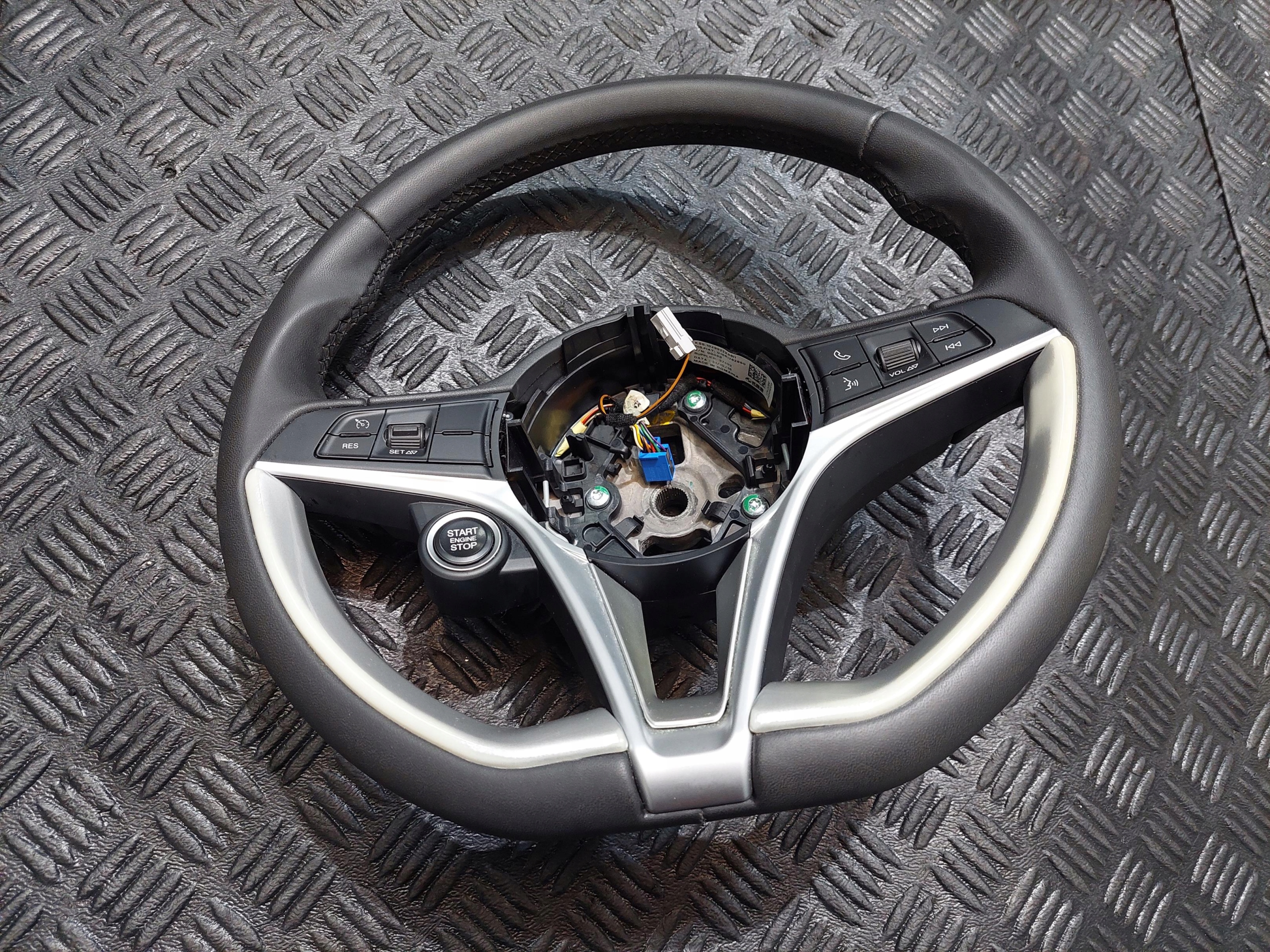 steering wheel, MULTIFUNKCJA ALFA ROMEO GIULIA