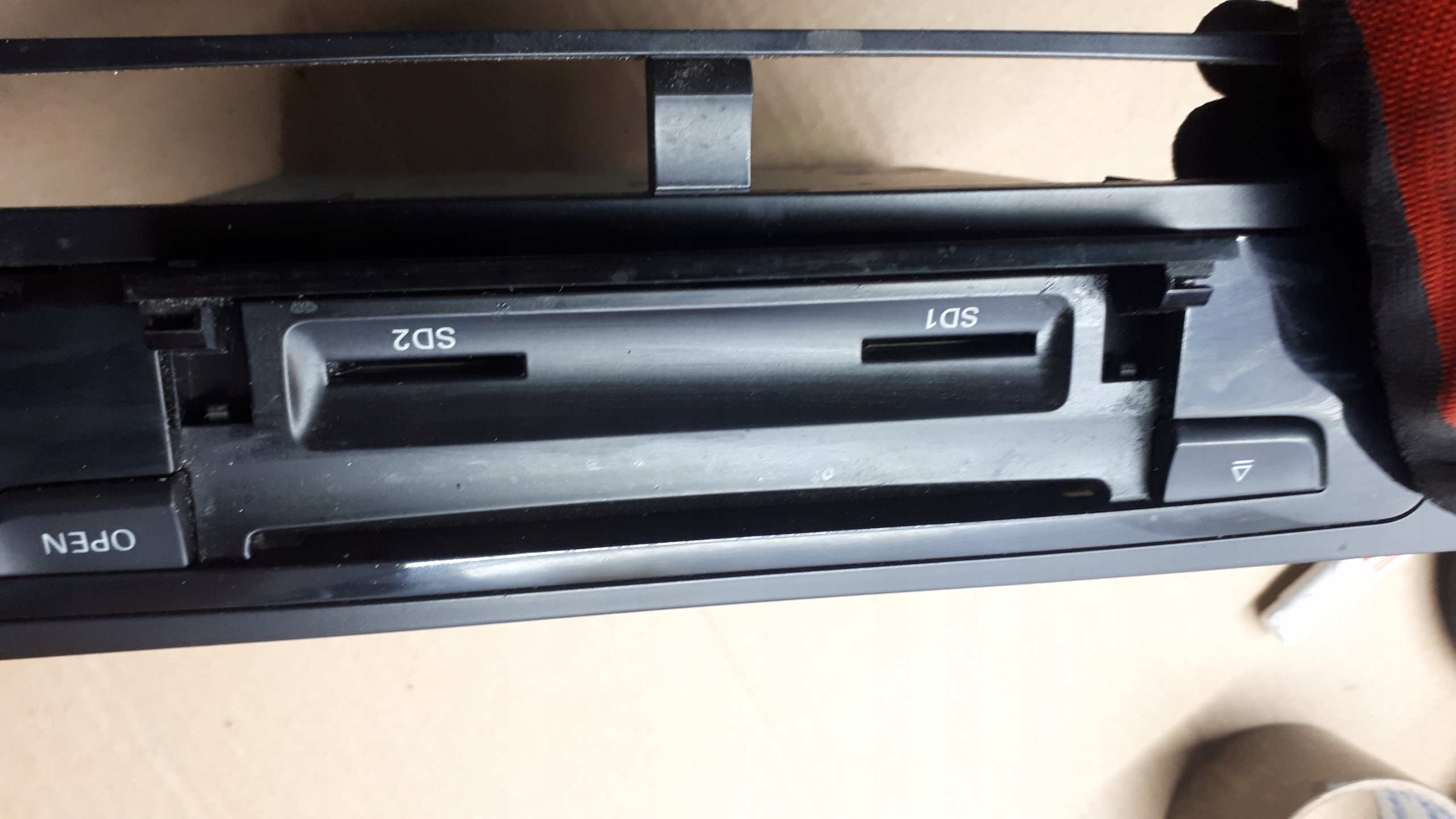 A4 B8 LIFT player navigation devices MMI 8R2035652A A5 Q5