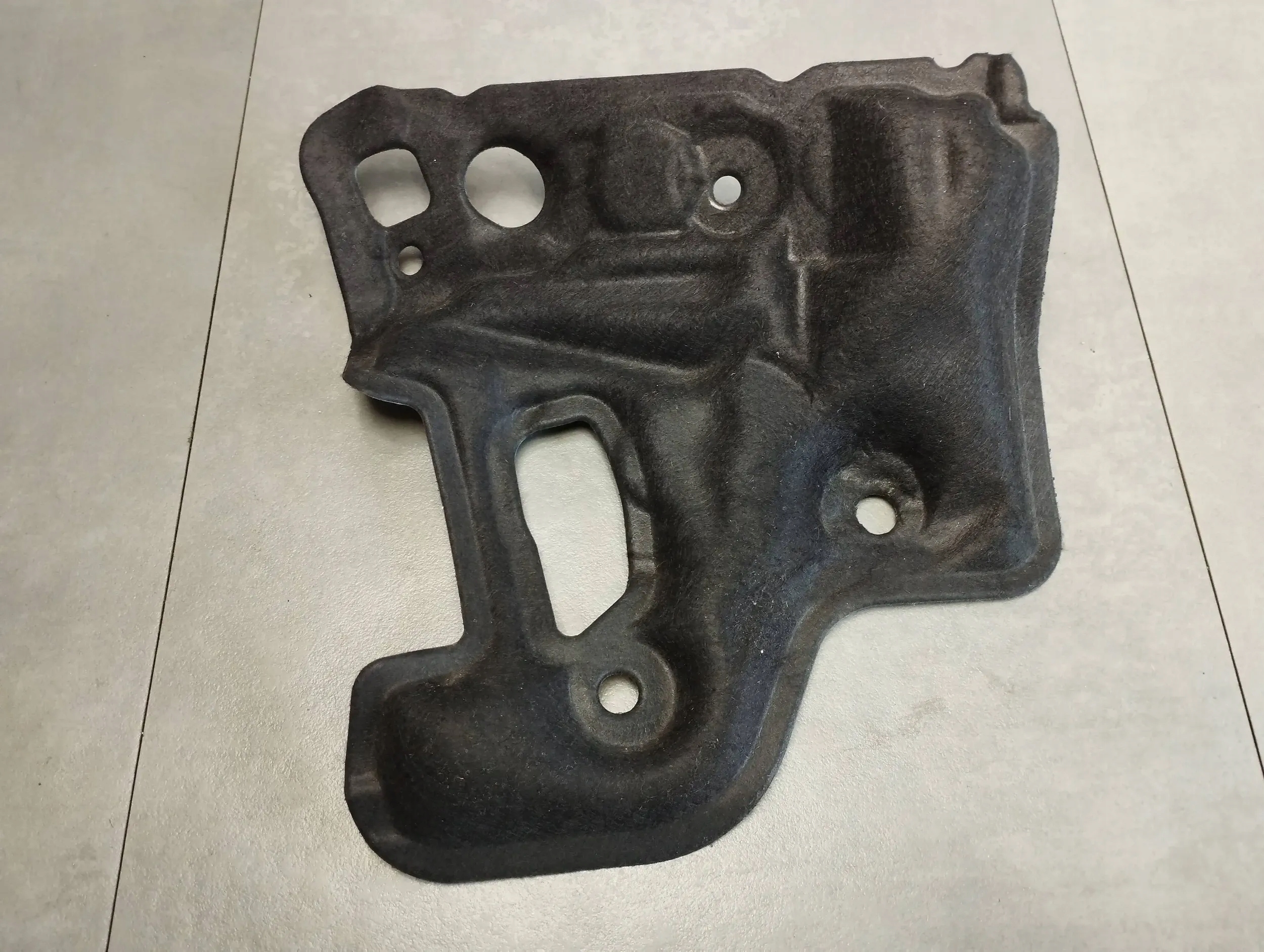 BMW 7 G11 Couverture tablier moteur Insonorisation