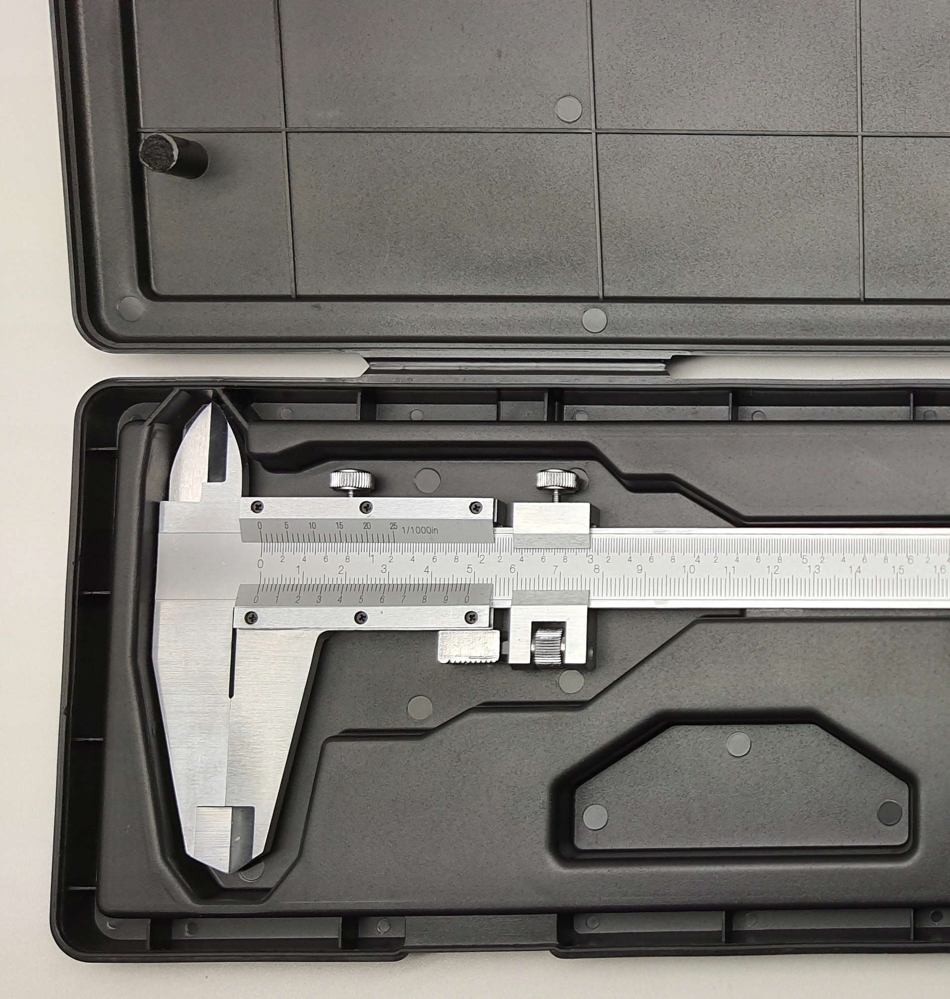 Suwmiarka 300/60 0,02 Wyprzedaż Marka TM