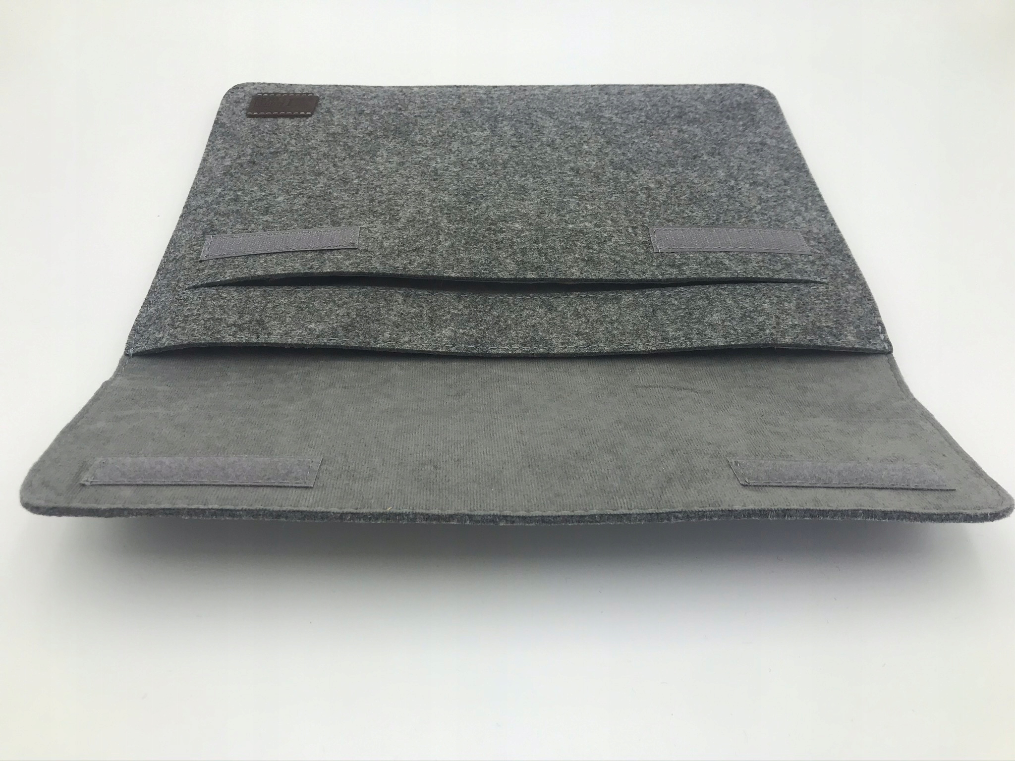 ETUI POKROWIEC TORBA NA LAPTOPA Z FILCU 17,3'' Wielkość matrycy 17.3