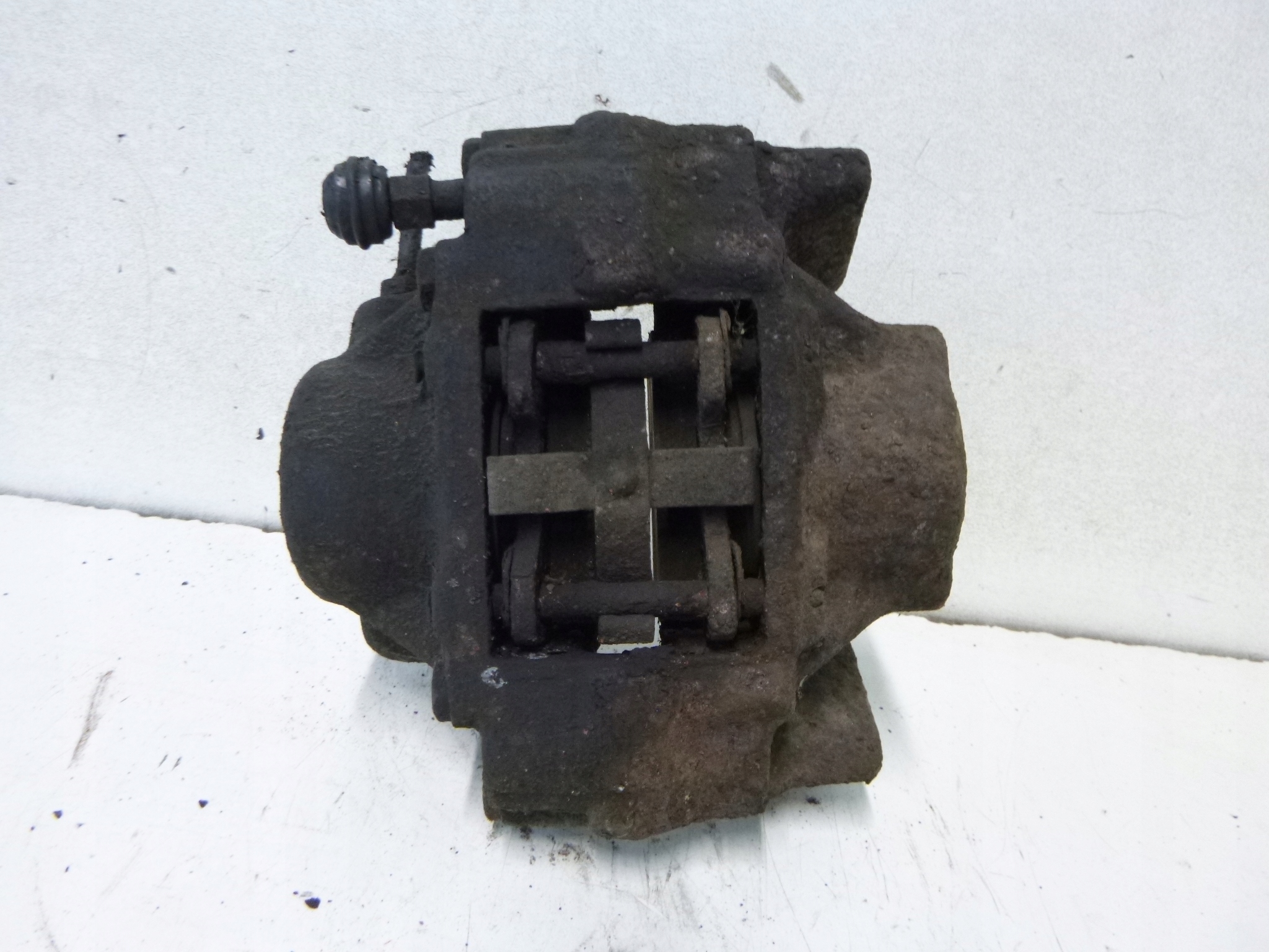 caliper brake rear part Opel Omega B 2.5 TDS 02r.