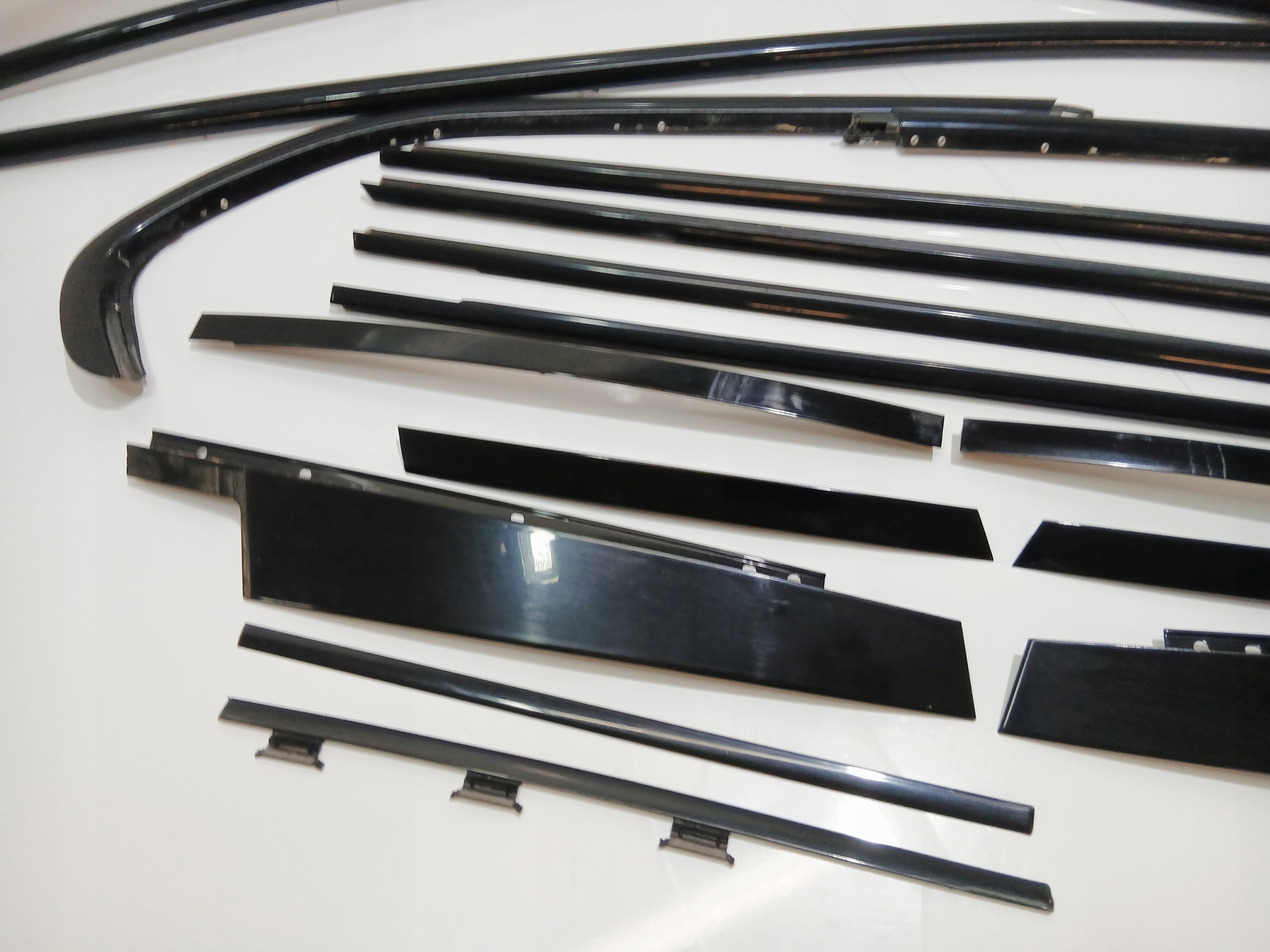 modanatura SHADOW LINE BMW E91 LIFT