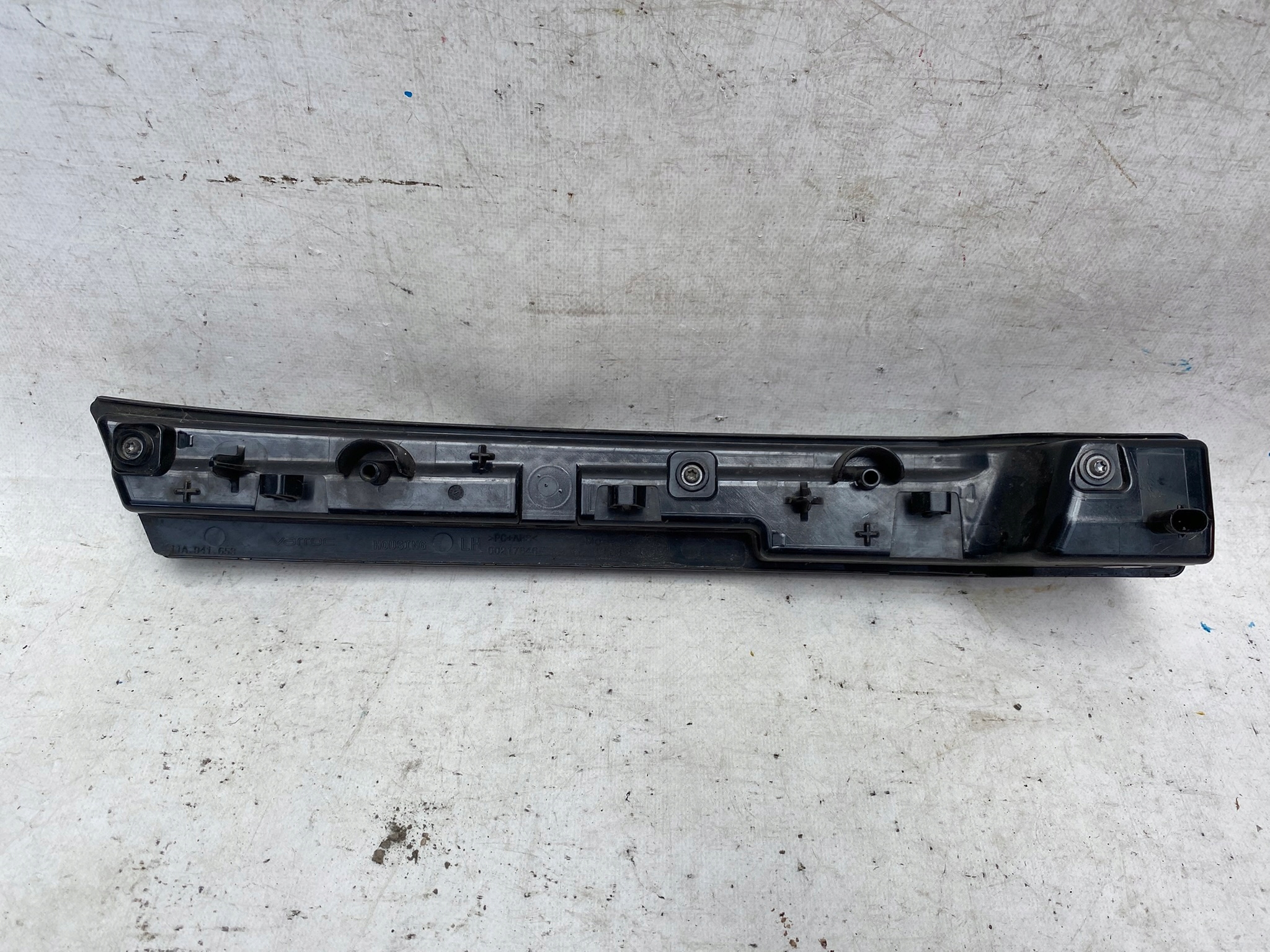 VW ID.4 ID4 19- light moulding light DRL GRILLA left 11A941653