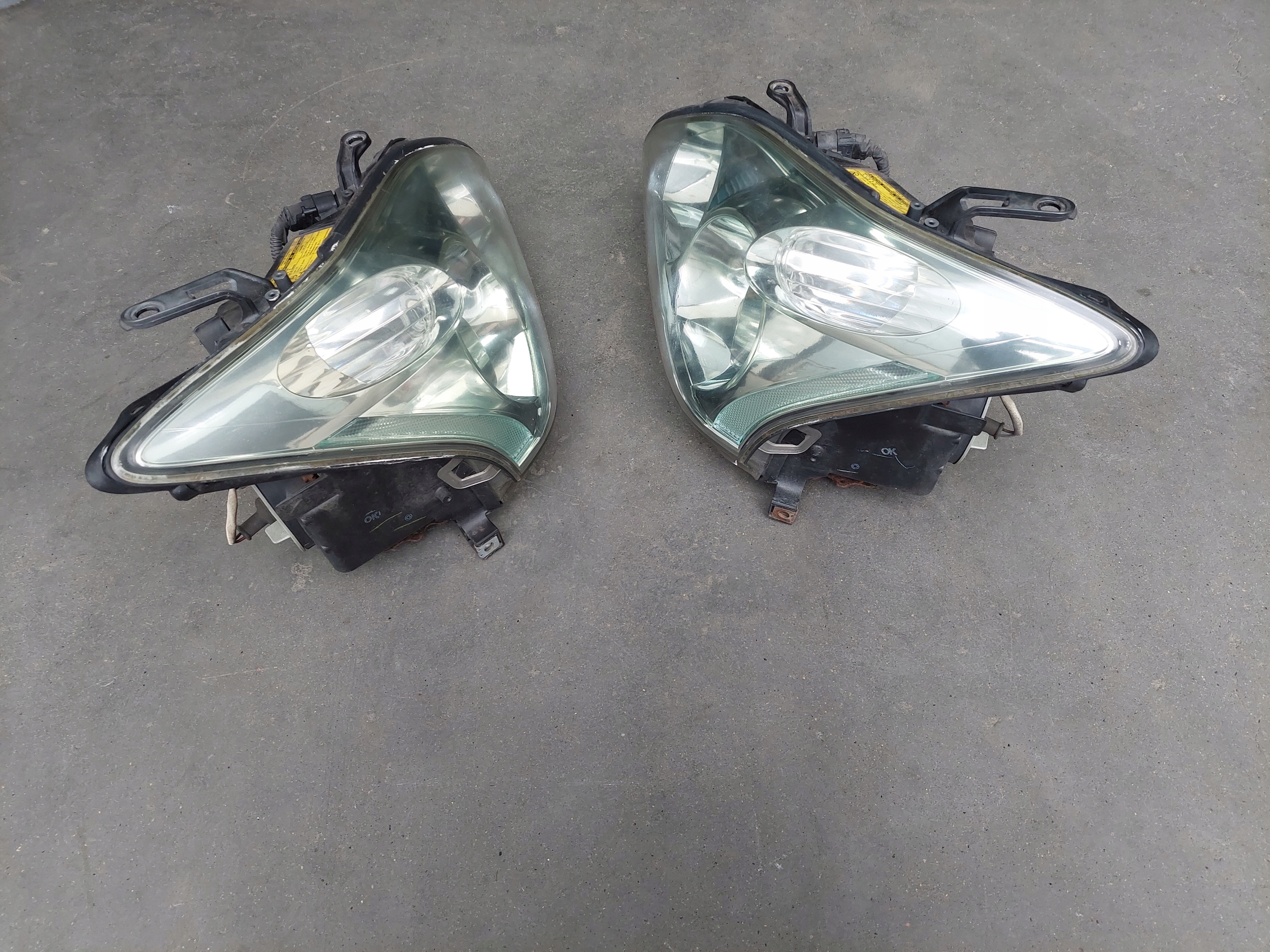 light front front right LEXUS RX II RX400