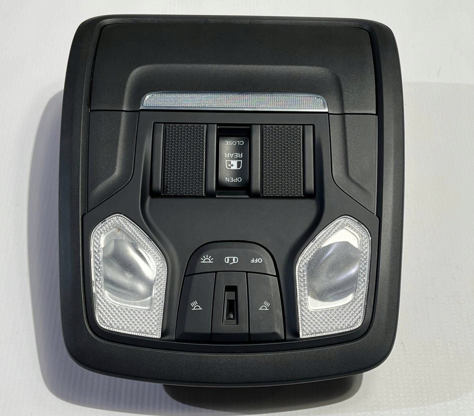 Oswietlenie cabs panel light lighting of the interior Dodge RAM 1500 2019