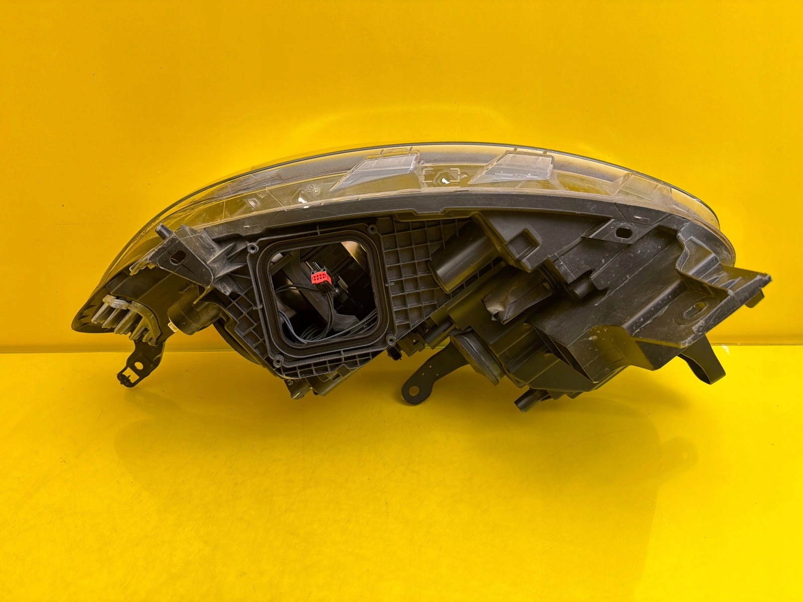 light right front Renault Kadjar Led 260104607R