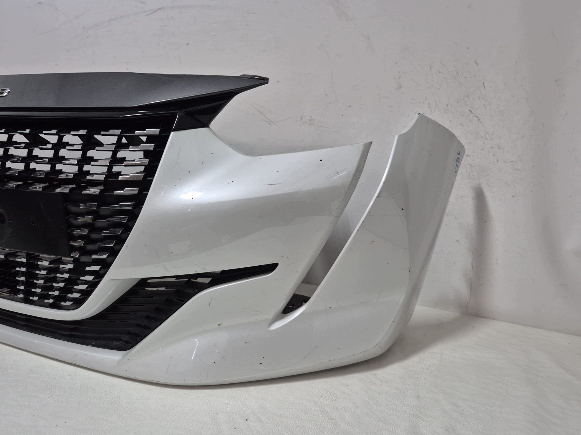 PEUGEOT 208 II 19- bumper front front grill grid 9828080980