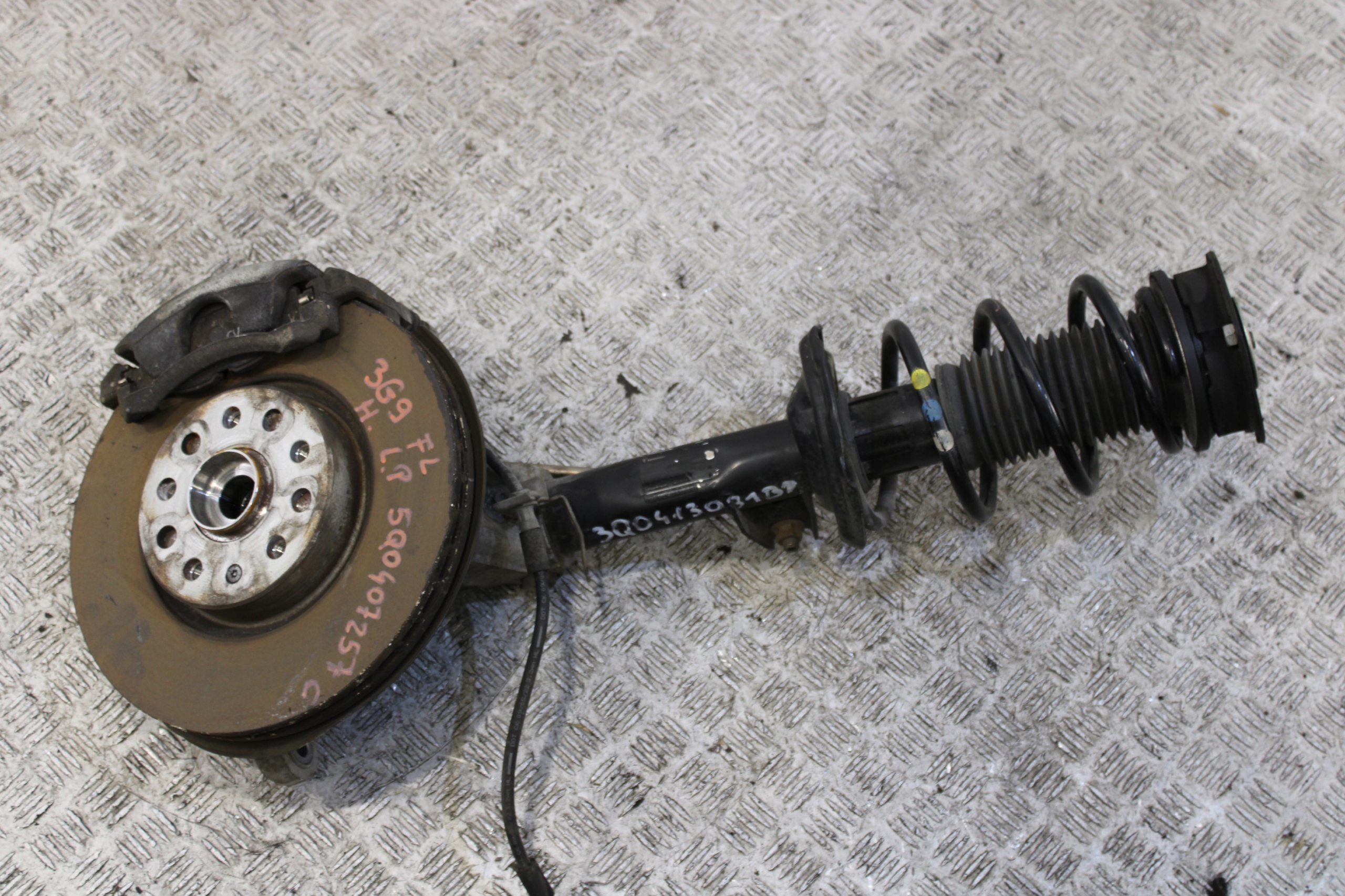 swing McPherson shock absorber left front left VW PASSAT B8 3G0 3G9 LIFT