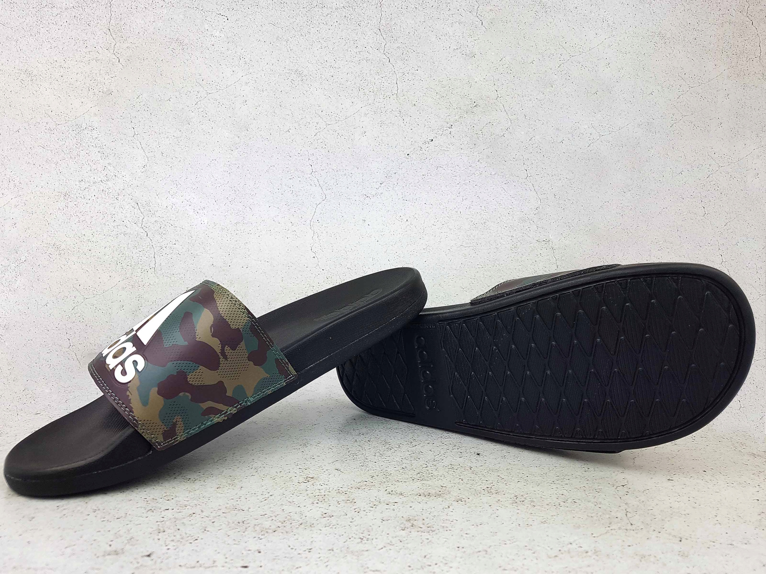 ADIDAS ADILETTE SHOWER GW9647 KLAPKI PLAŻA BASEN Fason klapki