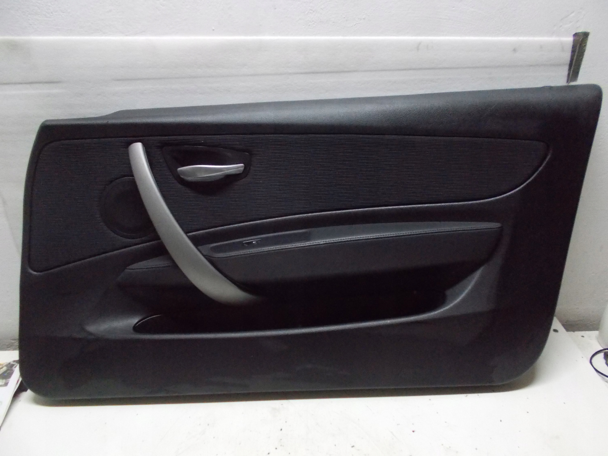 BMW E87 2.0 and 07R 3D side door right front