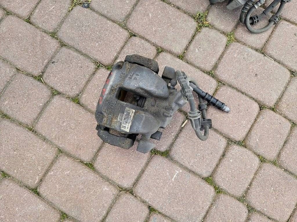caliper front front brakes jazmo right Opel Grandland X