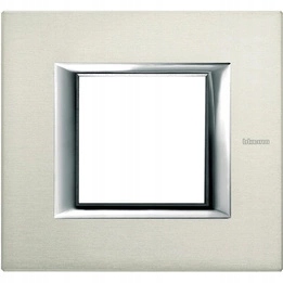 Axolute Obdĺžnikový horizontálny rámik 2 moduly Aluminium Bticino HA4802XC