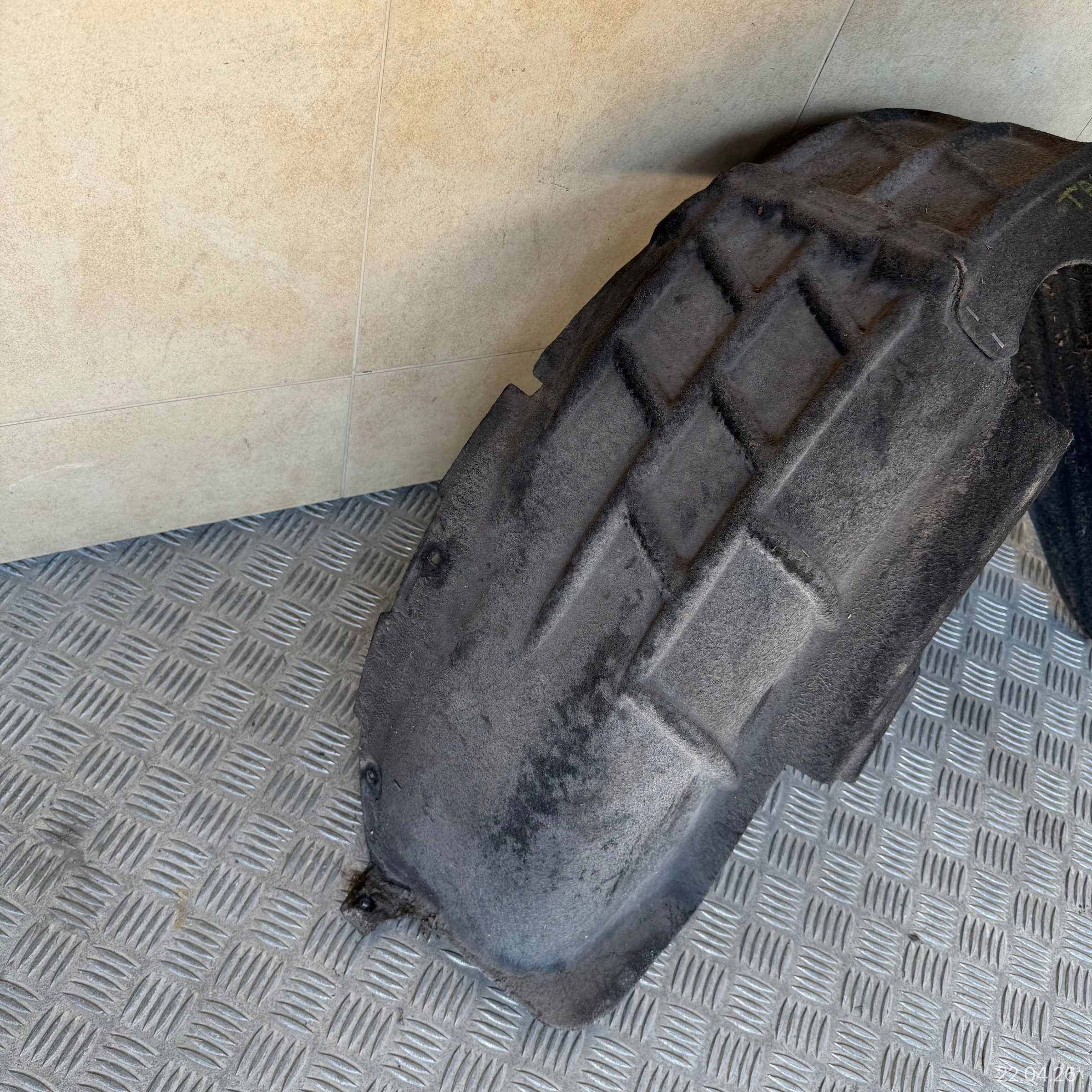 mudguard rear. left VW VOLKSWAGEN TAIGO 2G7810971