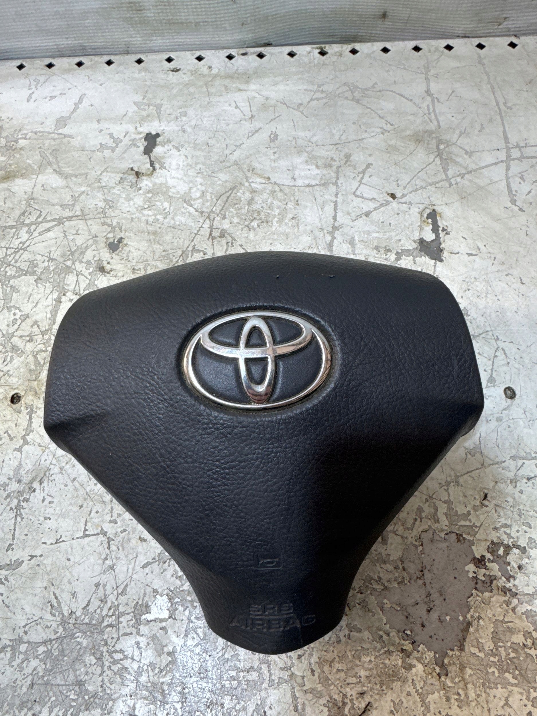 TOYOTA COROLLA VERSO AR10 2007 Подушки