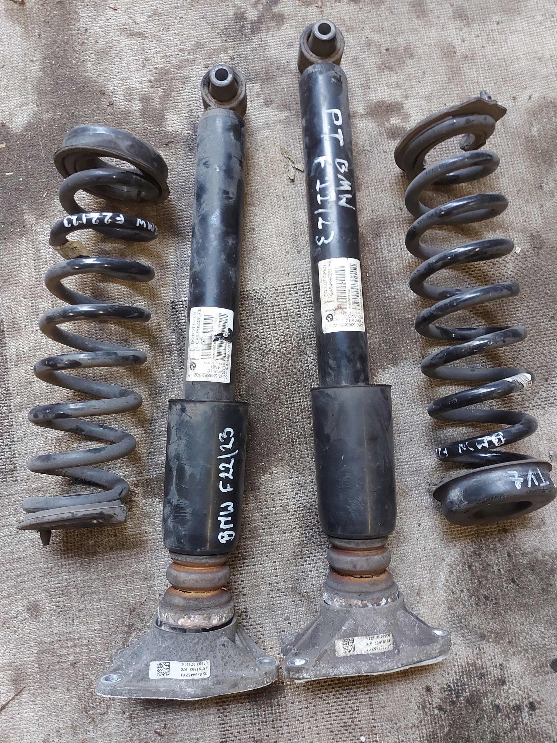 Amortyzator Tył BMW F21 F22 2.0B 6864452