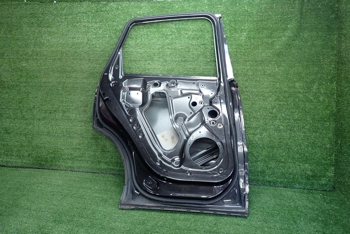 AUDI Q5 08-16 door left rear. rear part
