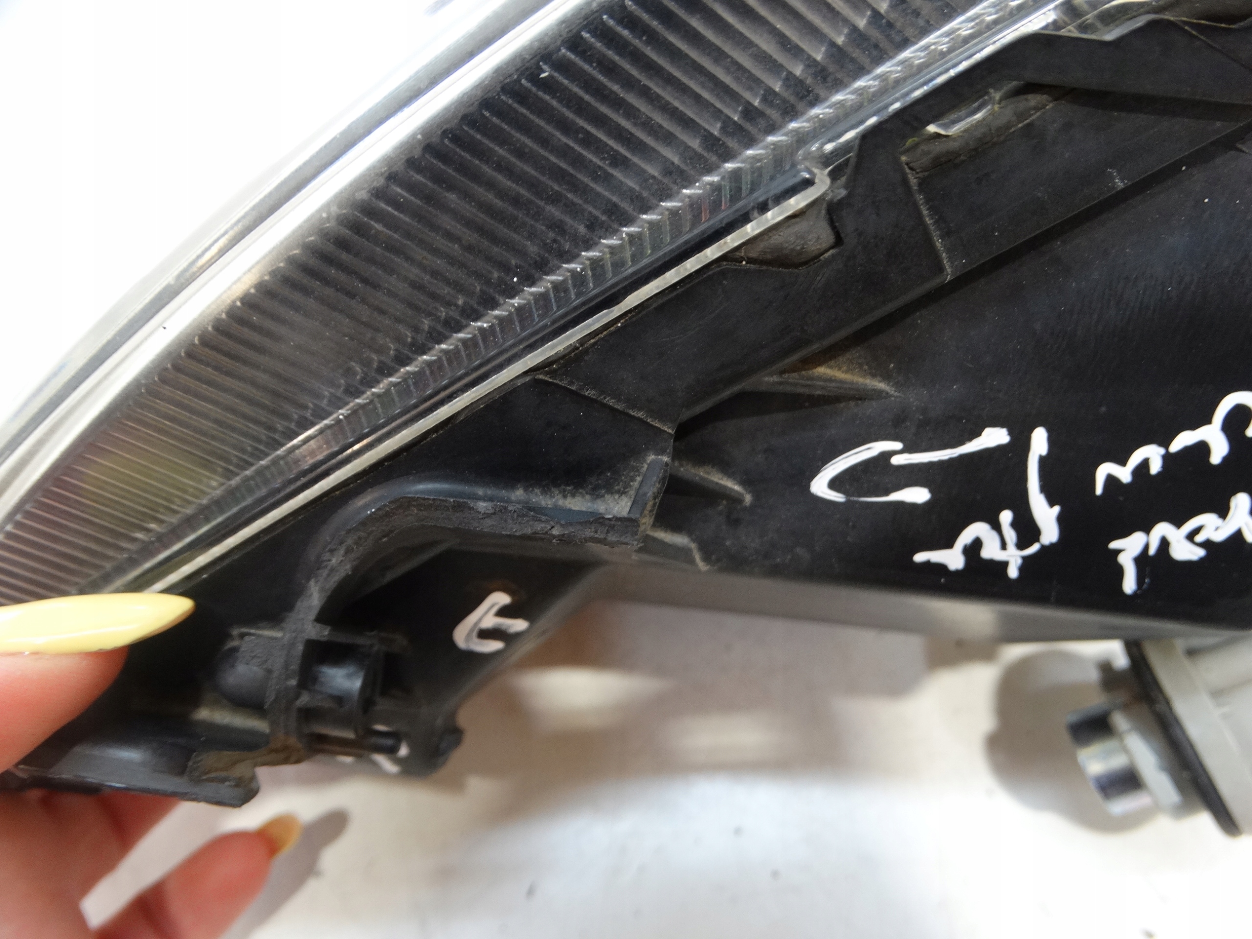 light REFLEKTOR right front MAZDA 2 DE P6516 P7218