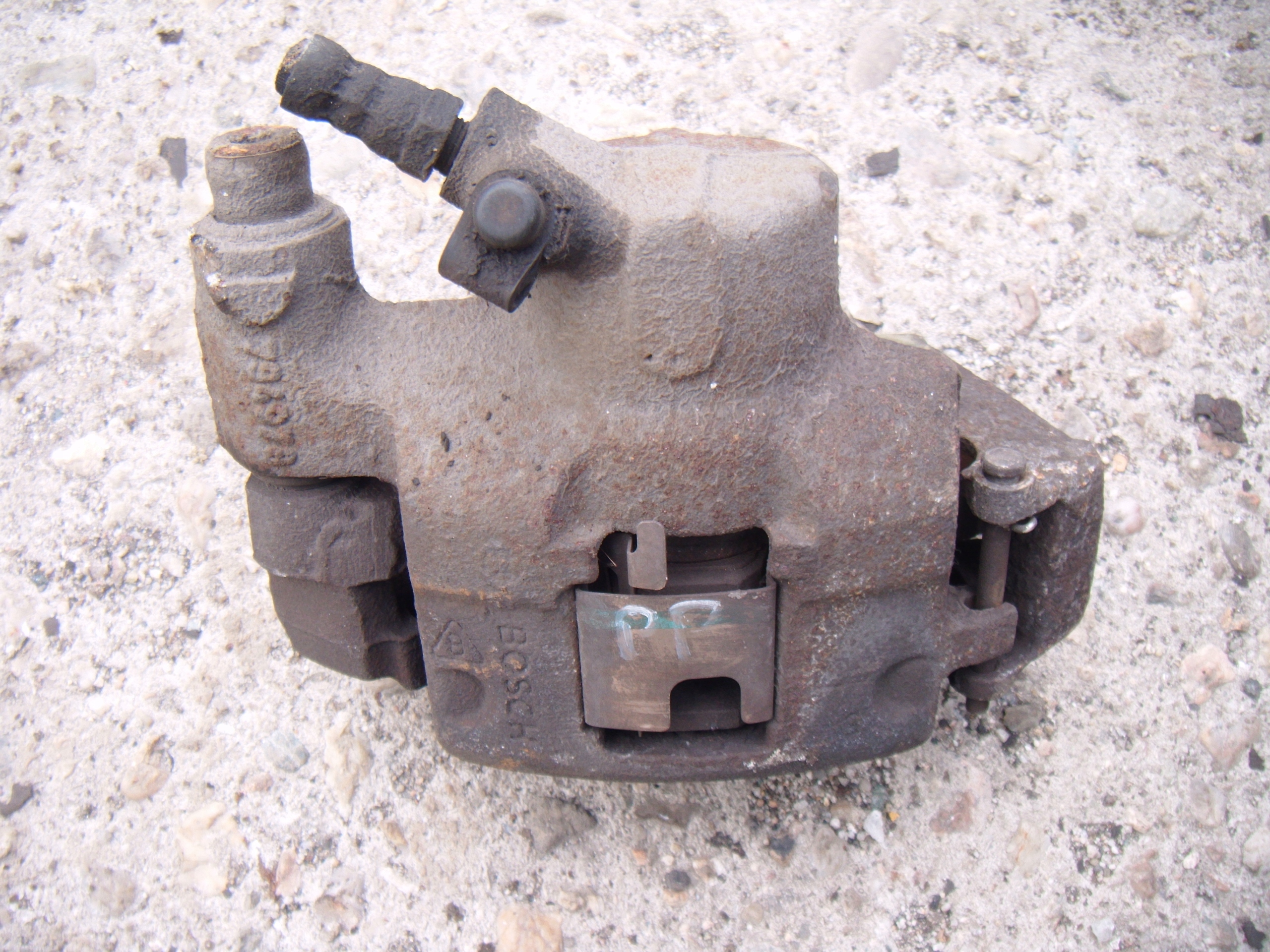 FIAT SEICENTO 0.9 97-10 ZACISK PRAWY PRZÓD