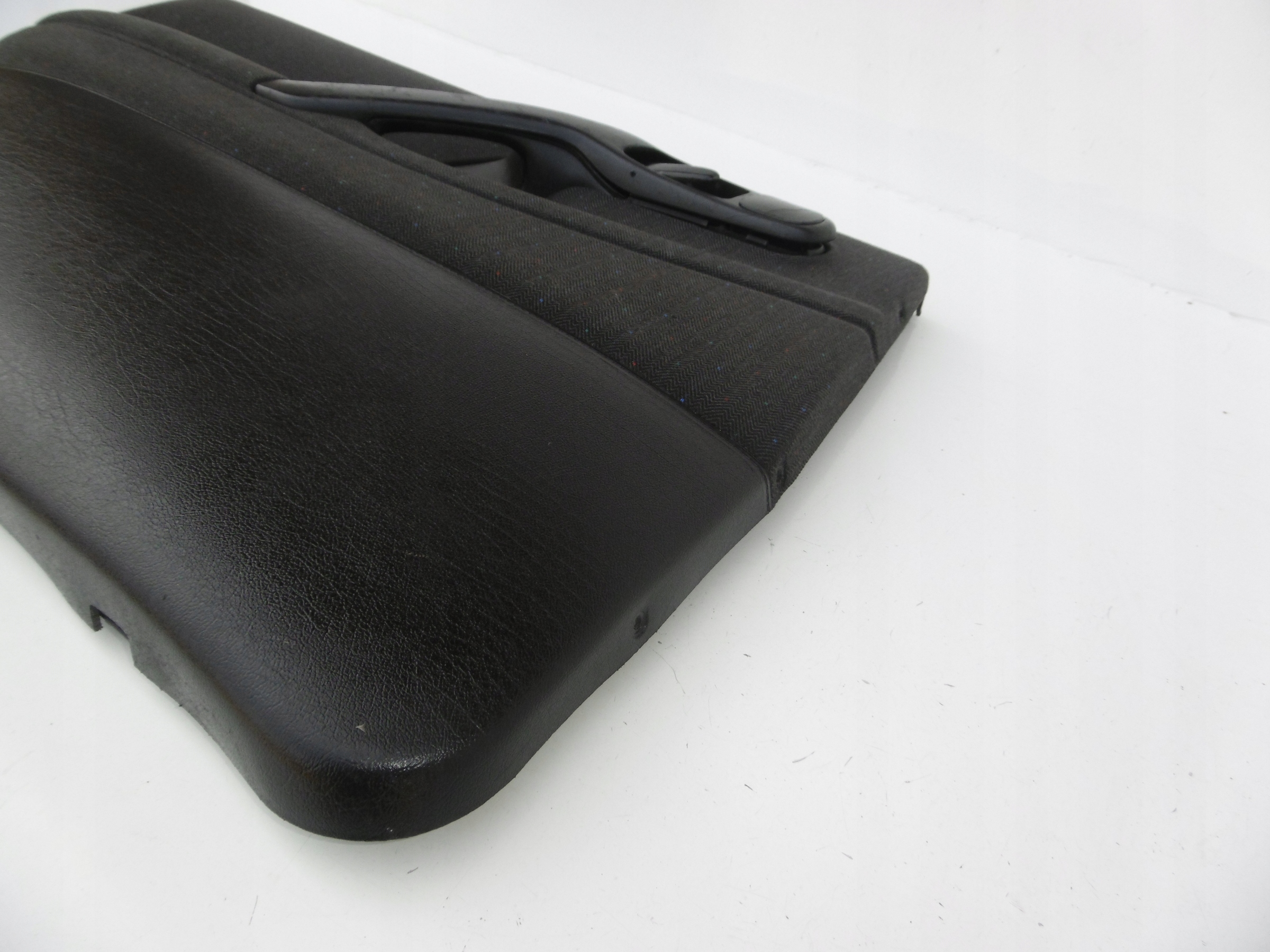 side door left rear part ELEKRYKA KOMBI VW PASSAT B4