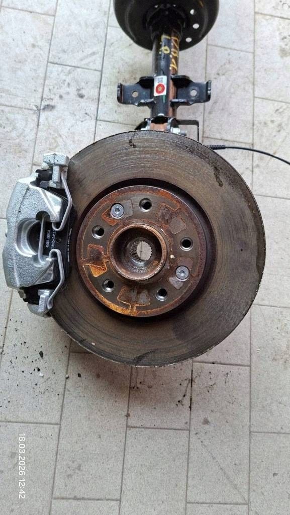McPherson swing kpl front side left Dacia Bigster 543029539R