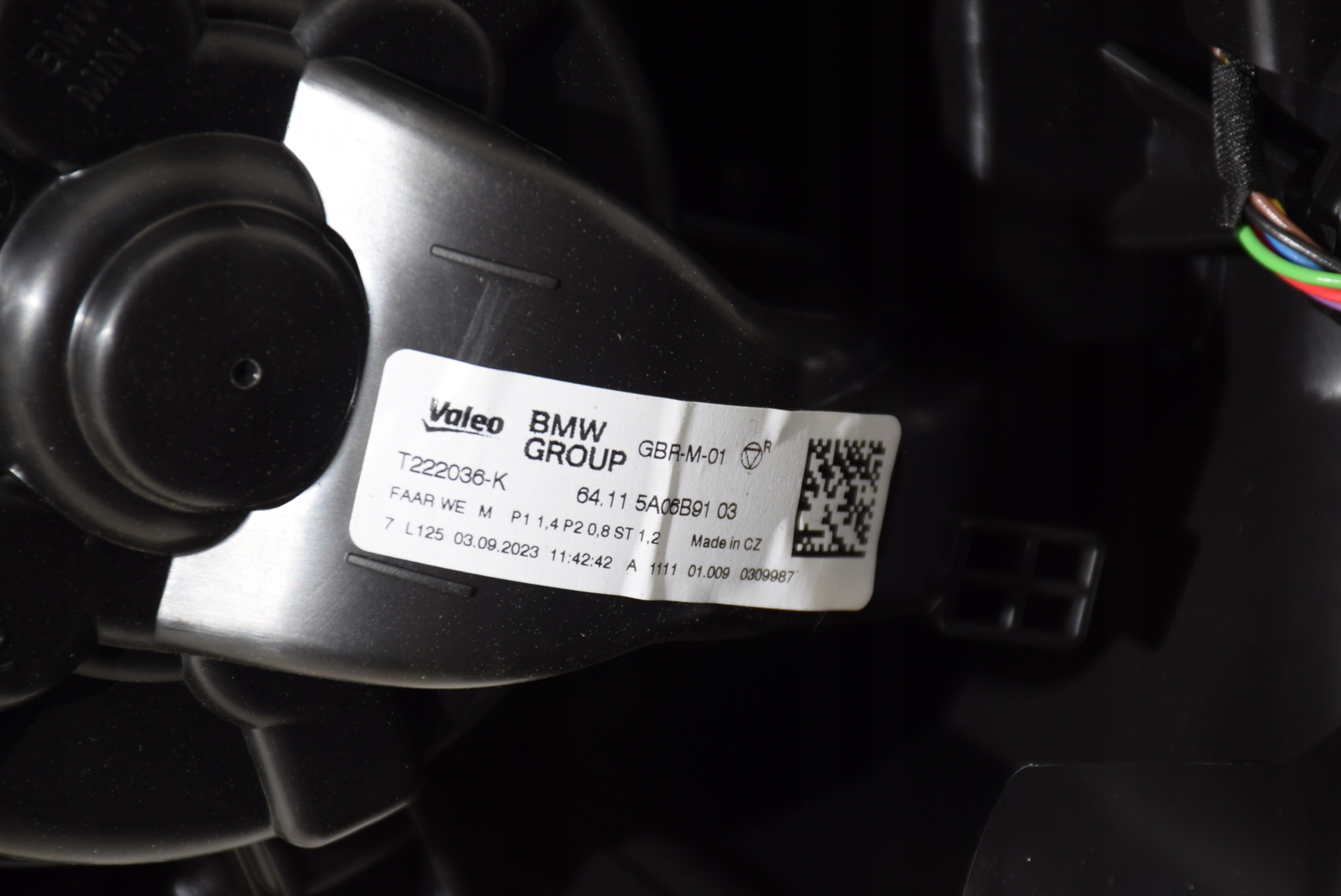 BMW U06 U11 MINI U25 радиатор отопителя моторчик печки европа