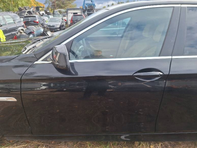 door complete left front BMW F11 668 schwarz 2