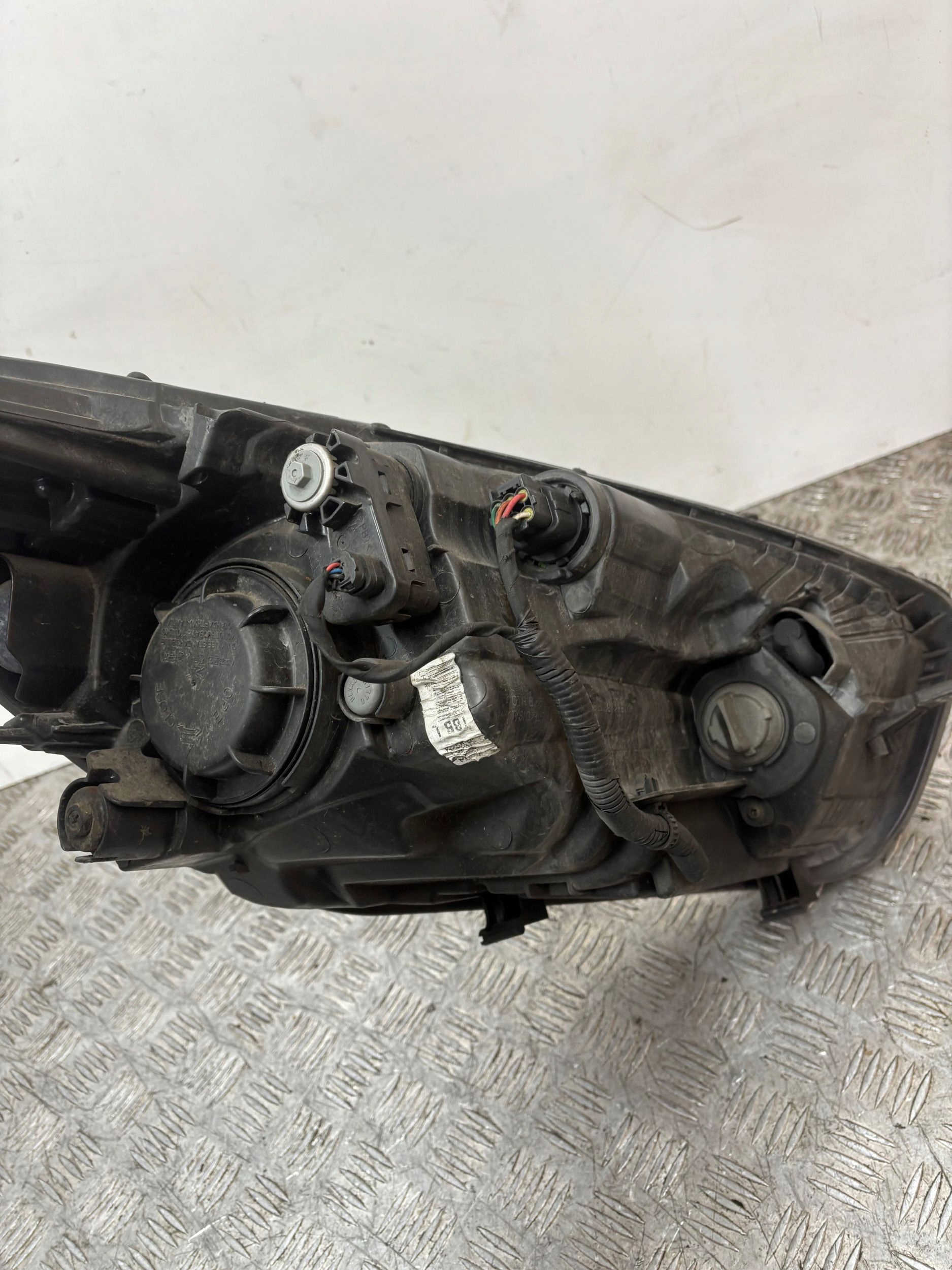 REFLEKTOR light left KIA PICANTO II 11