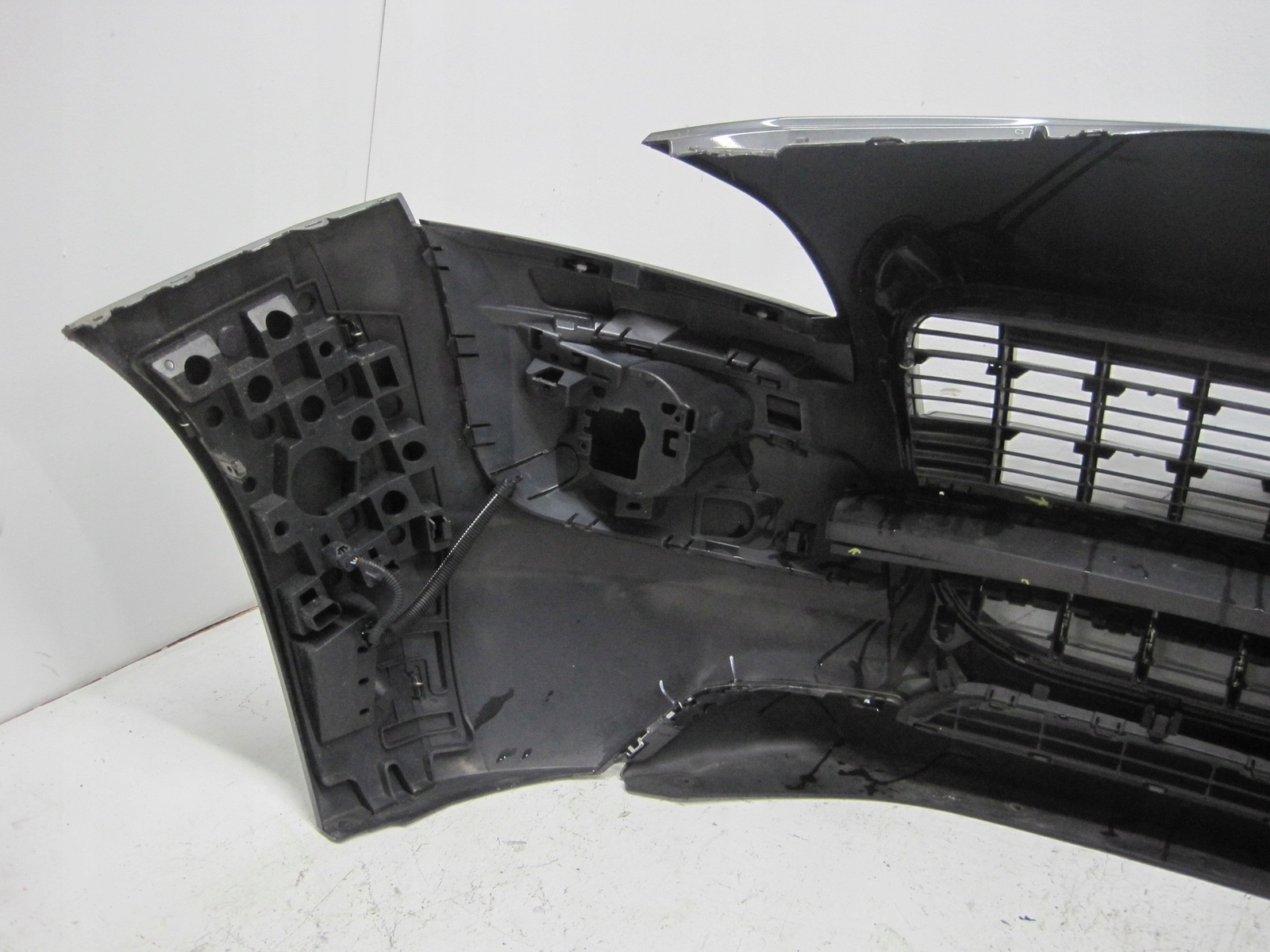 bumper PEUGEOT 3008 09R front front