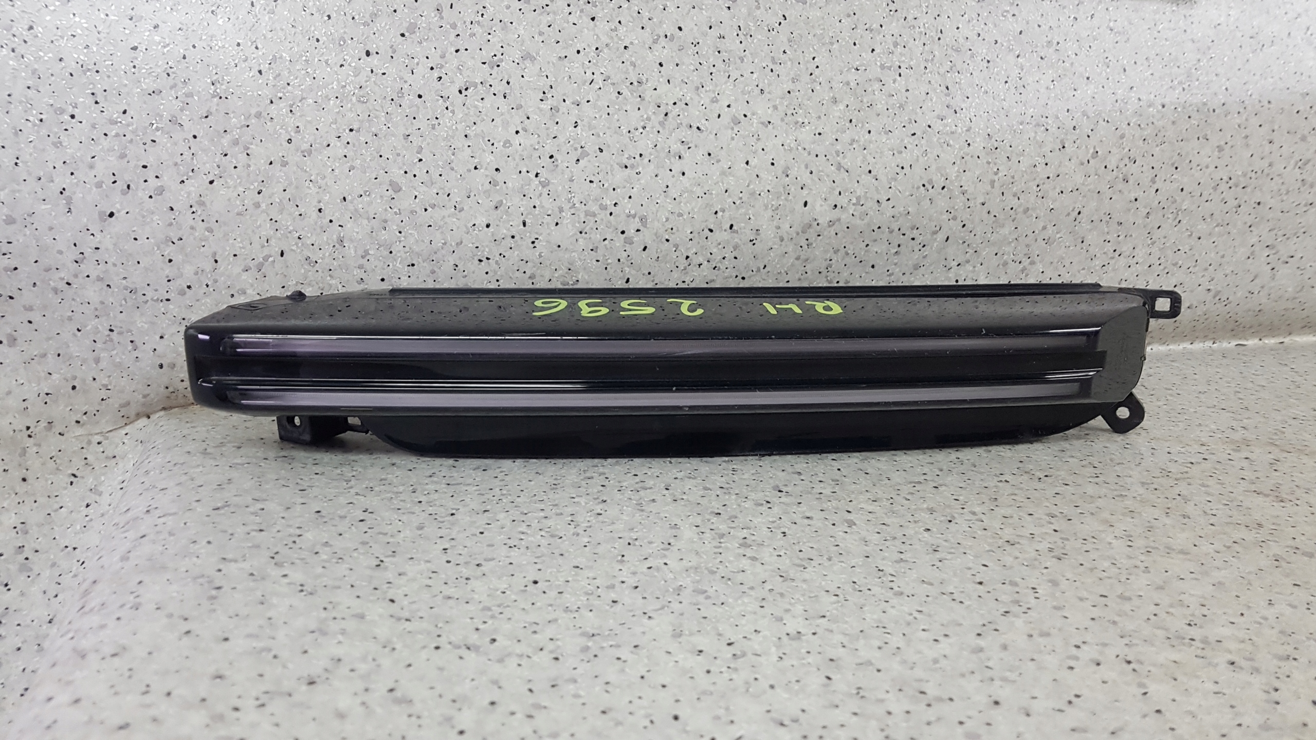 PORSCHE CAYENNE III 9Y TURBO 2019 - right light DRL LED 2596