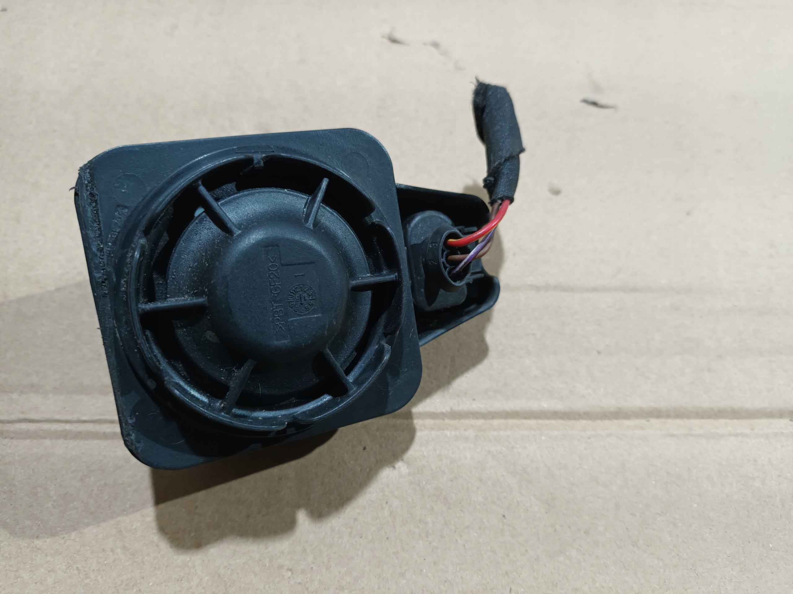 Сирена сигнализации VW PASSAT B8 GOLF VII 5Q0951605