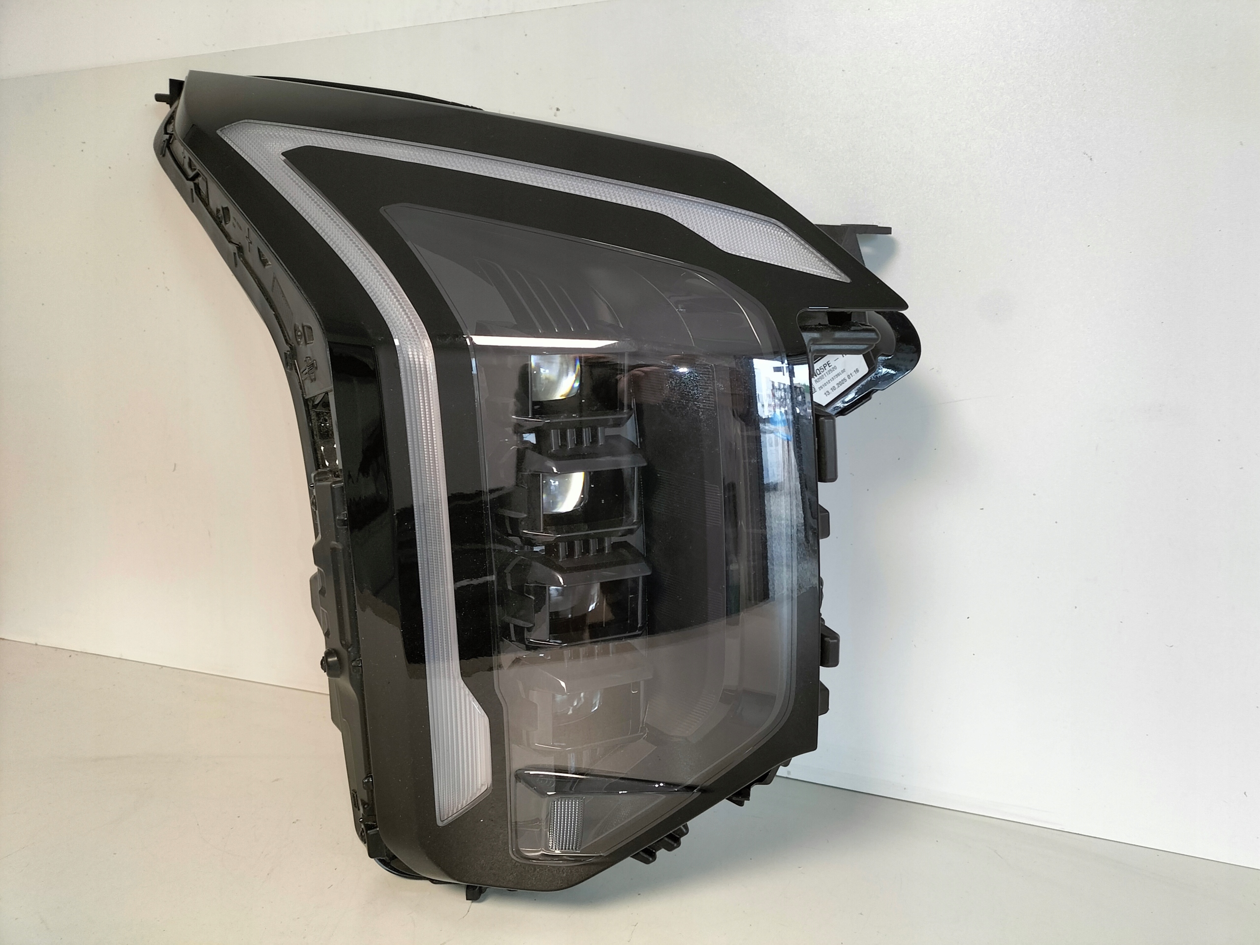 light front reflektor right KIA SPORTAGE 5 V LIFT 25- FULL LED