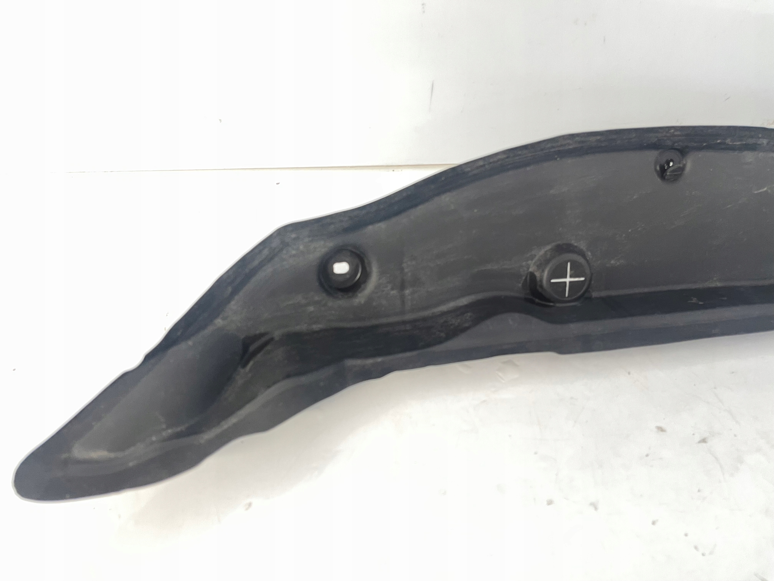 MERCEDES W213 E-KLASA Insonorisation Aile Gauche A2138890300