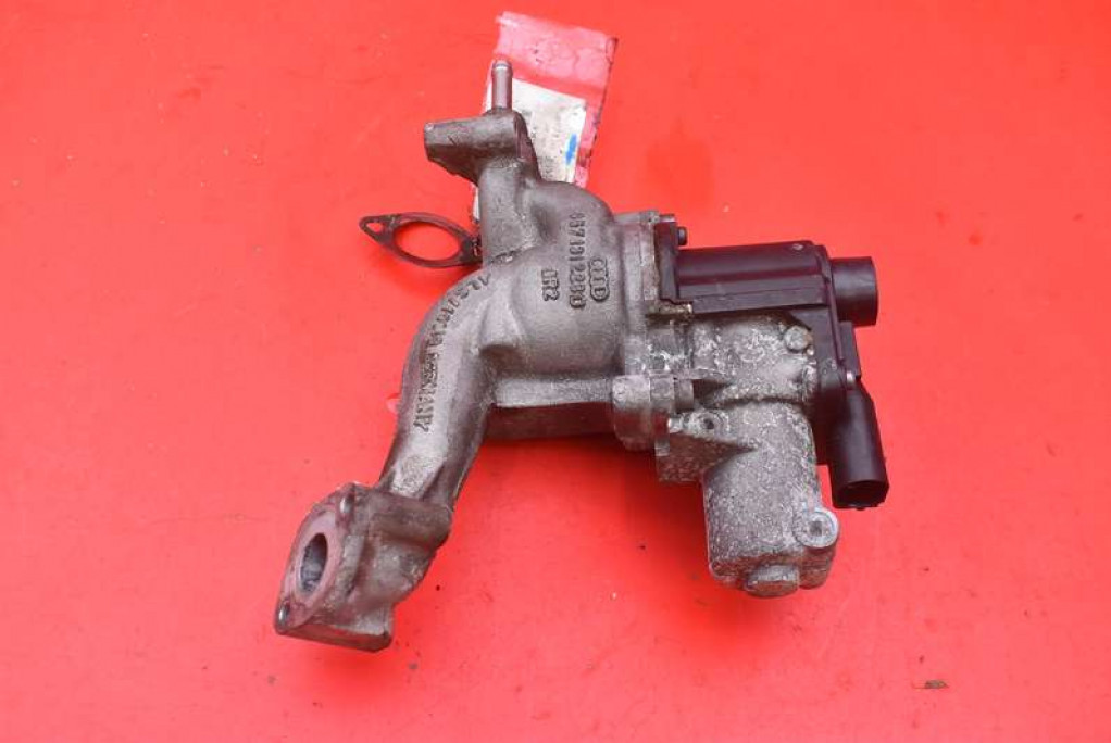 Vanne EGR 057131501D AUDI A8 D3 4.2 TDI 326 KM 05-07