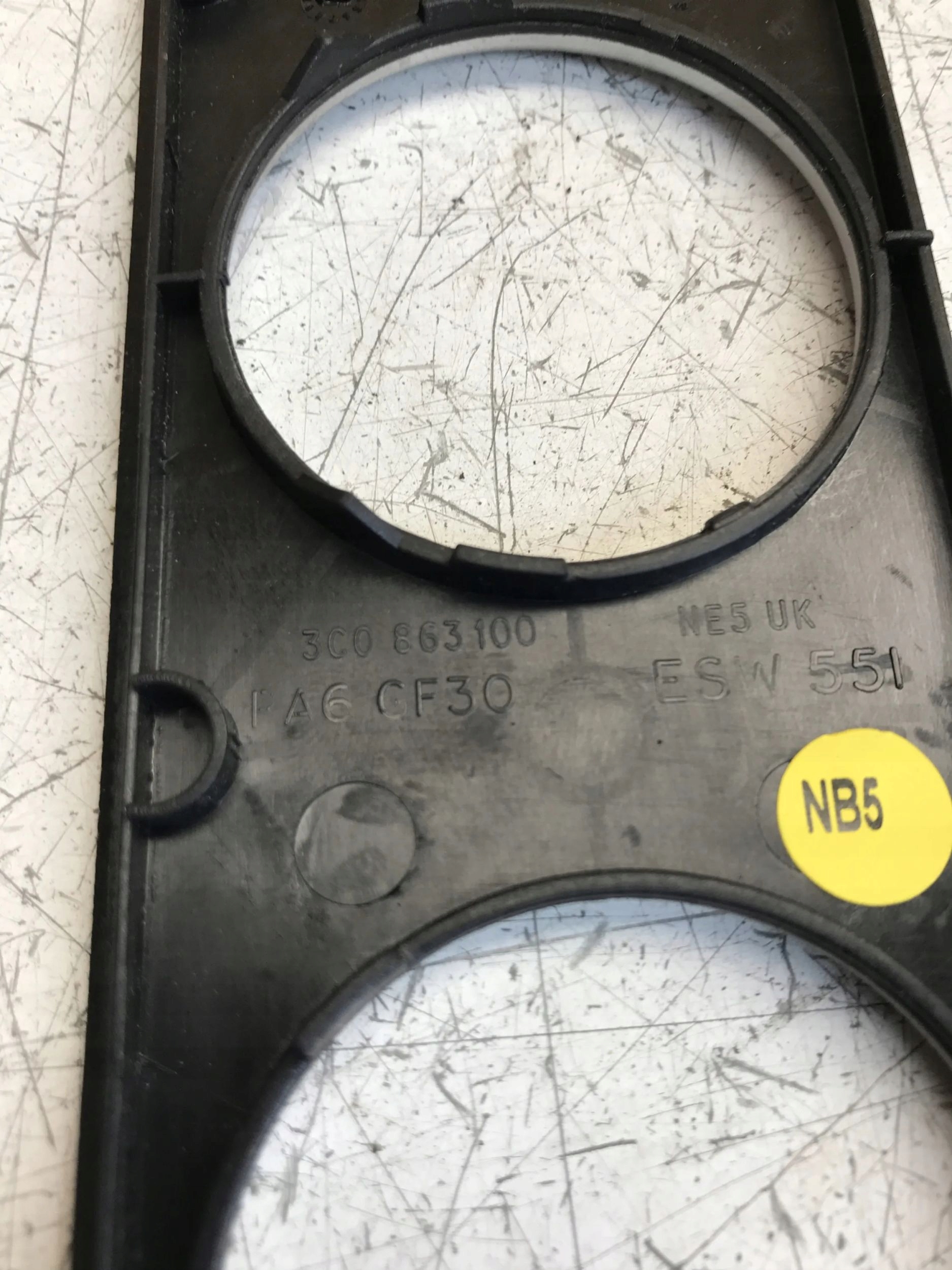 RÁM PANELU klimatizaci VW PASSAT B6 3C0863100