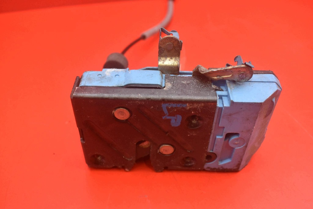 lock door left front front EU 8050544 VOLVO S60 1 and 00-04