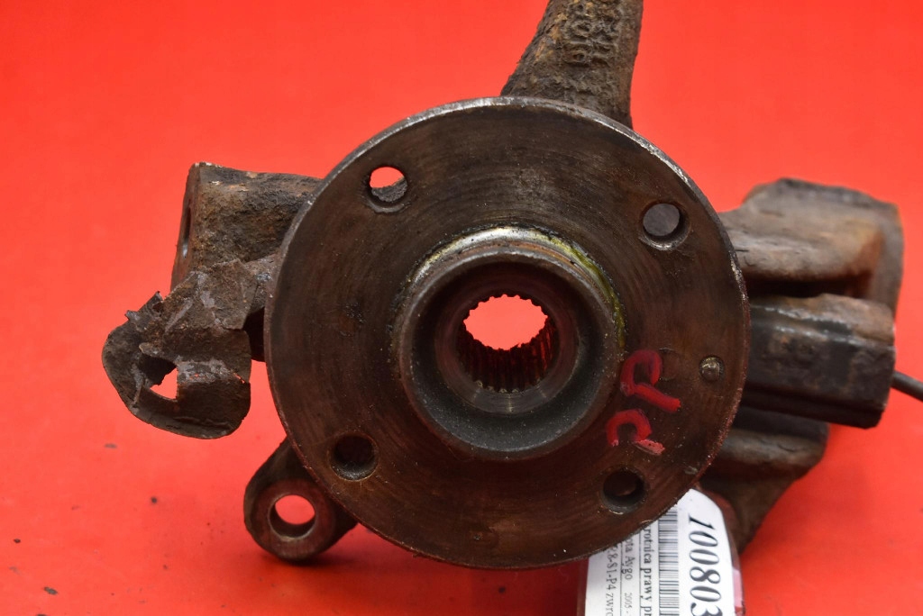 otoč čepu pravá předek TOYOTA AYGO 1 a 1.0 68 KM 05-08