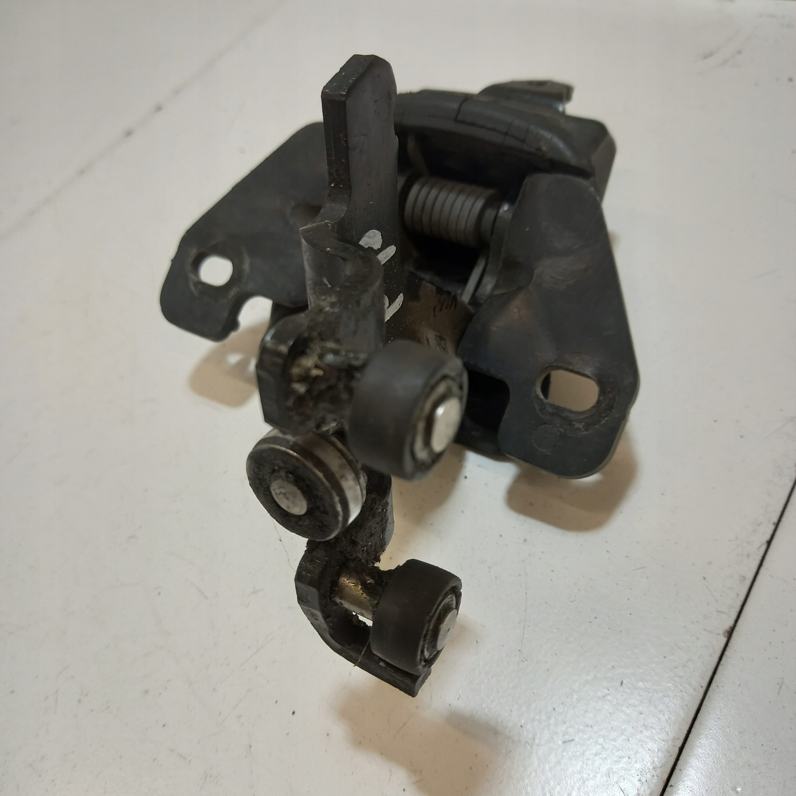 hinges door right front PEUGEOT 1007
