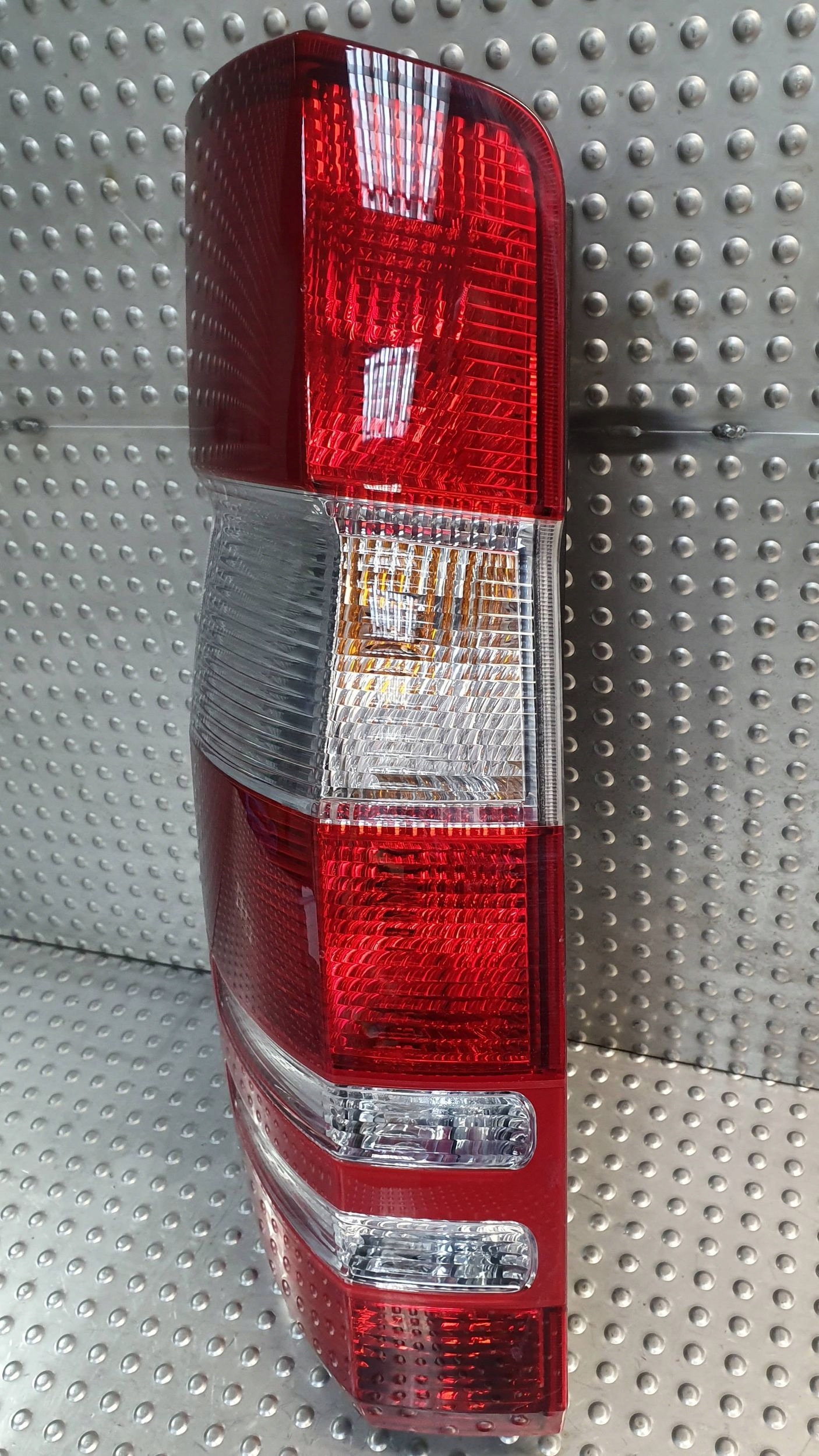 Licht heck links MERCEDES SPRINTER W906 06