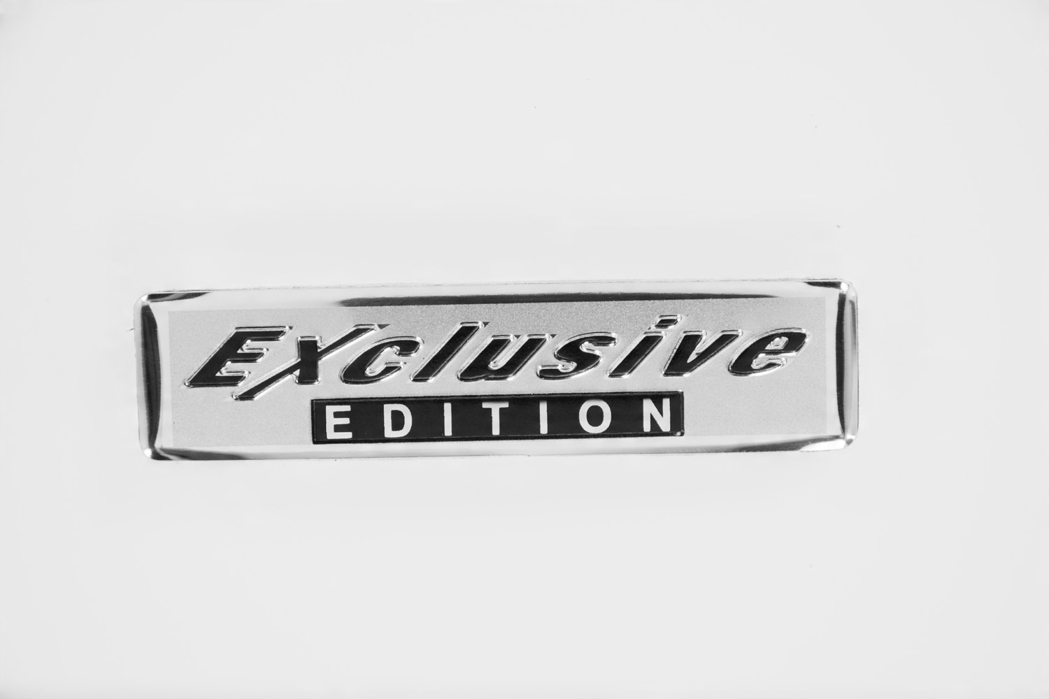 

Naklejka Alu Emblemat Exclusive Edition 3D Chrom