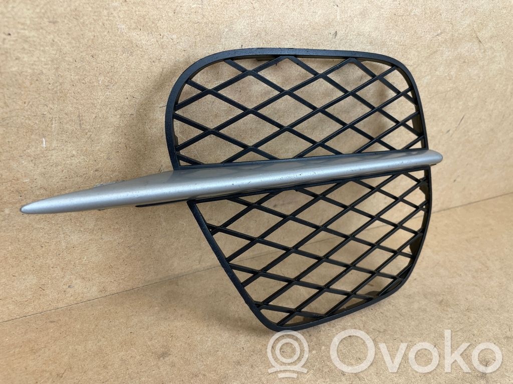 grid grille lower of a bumper front left BMW X5 E70 LIFT 2010-2013 7222857