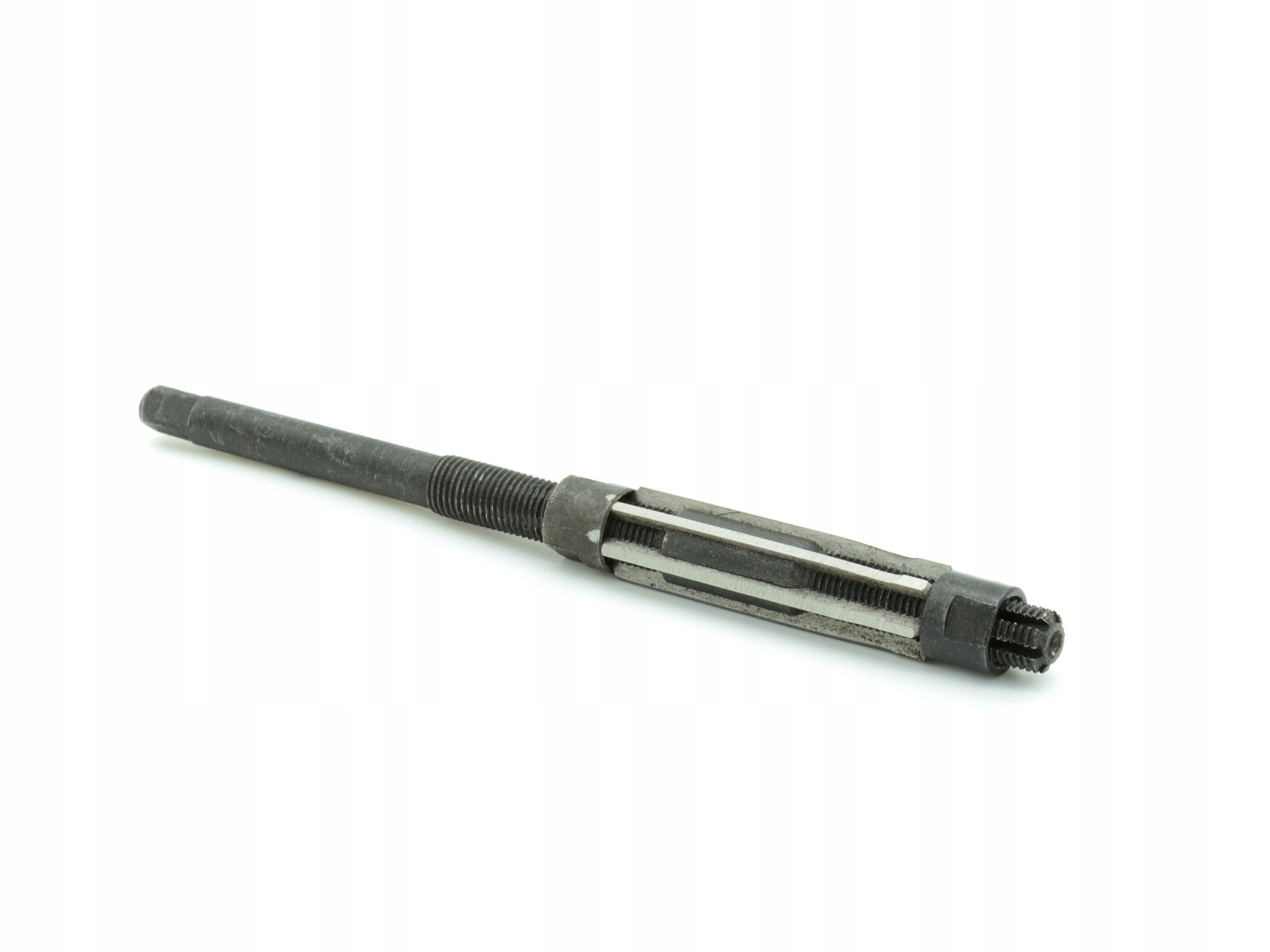 

Rozwiertak nastawny Hss 12.75-13.75 mm