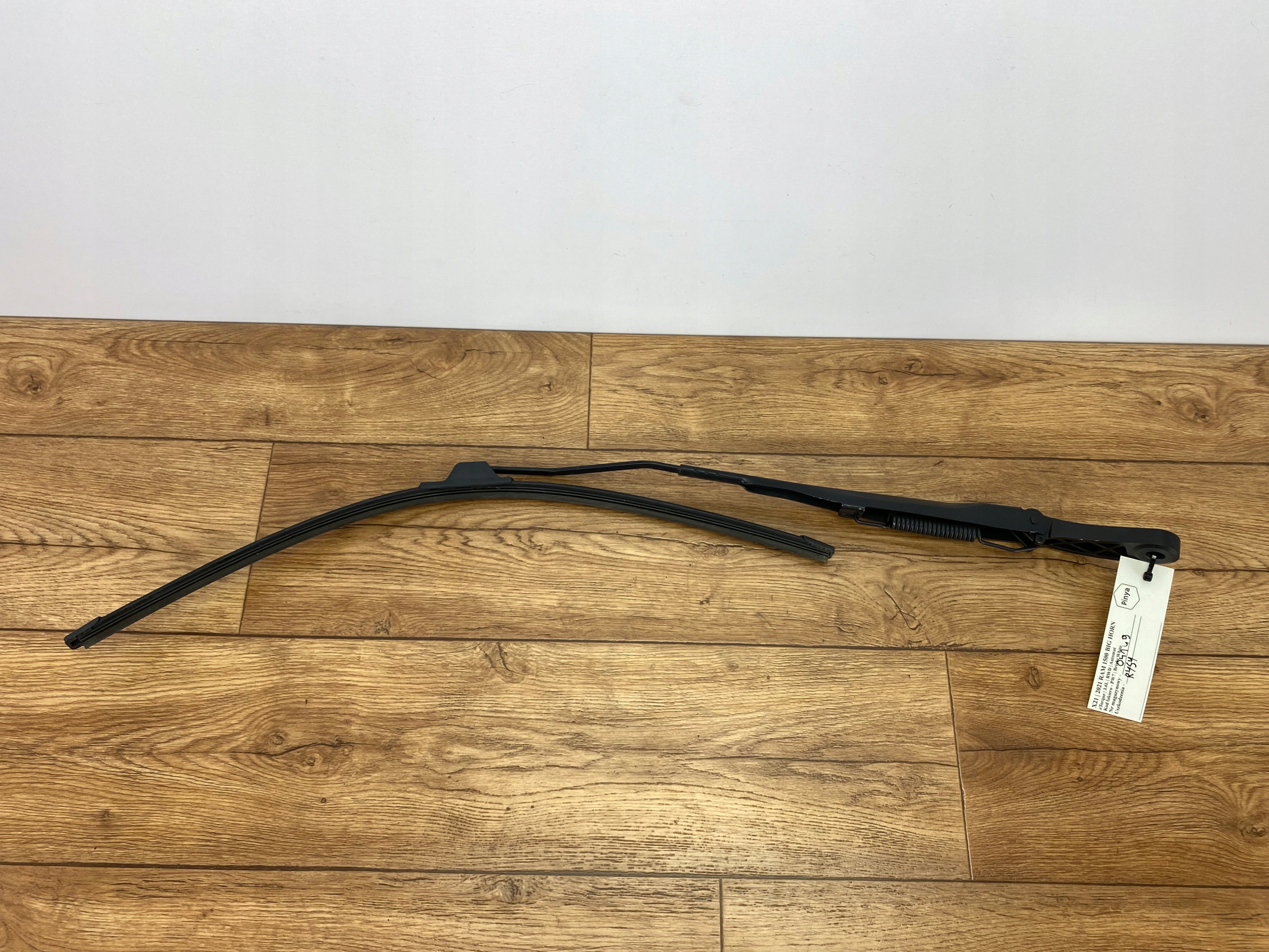 Gauche Bras essuie glace Avant Ram 1500 2019+ USA