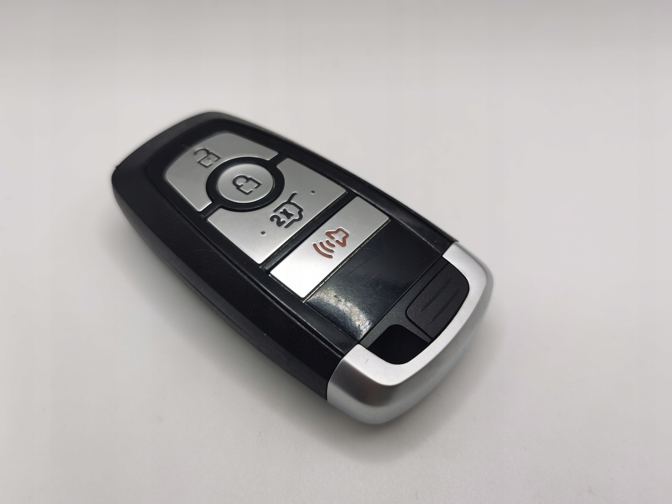 164-R8197 - Ford Expedition Bronco Escape Smart key US