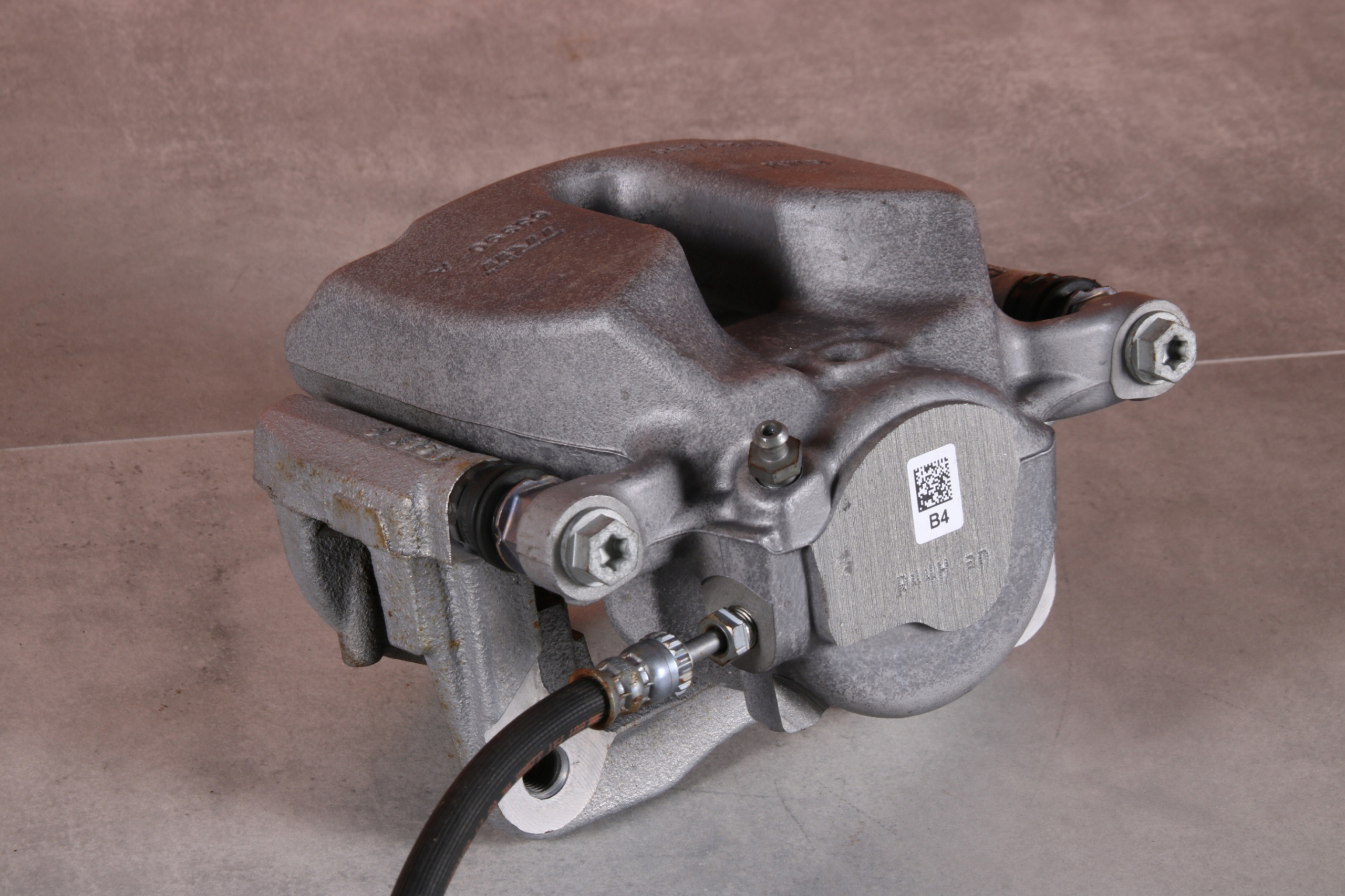 BMW G30 G31 caliper brake right front front 6872800 60/24/330 15 km !!