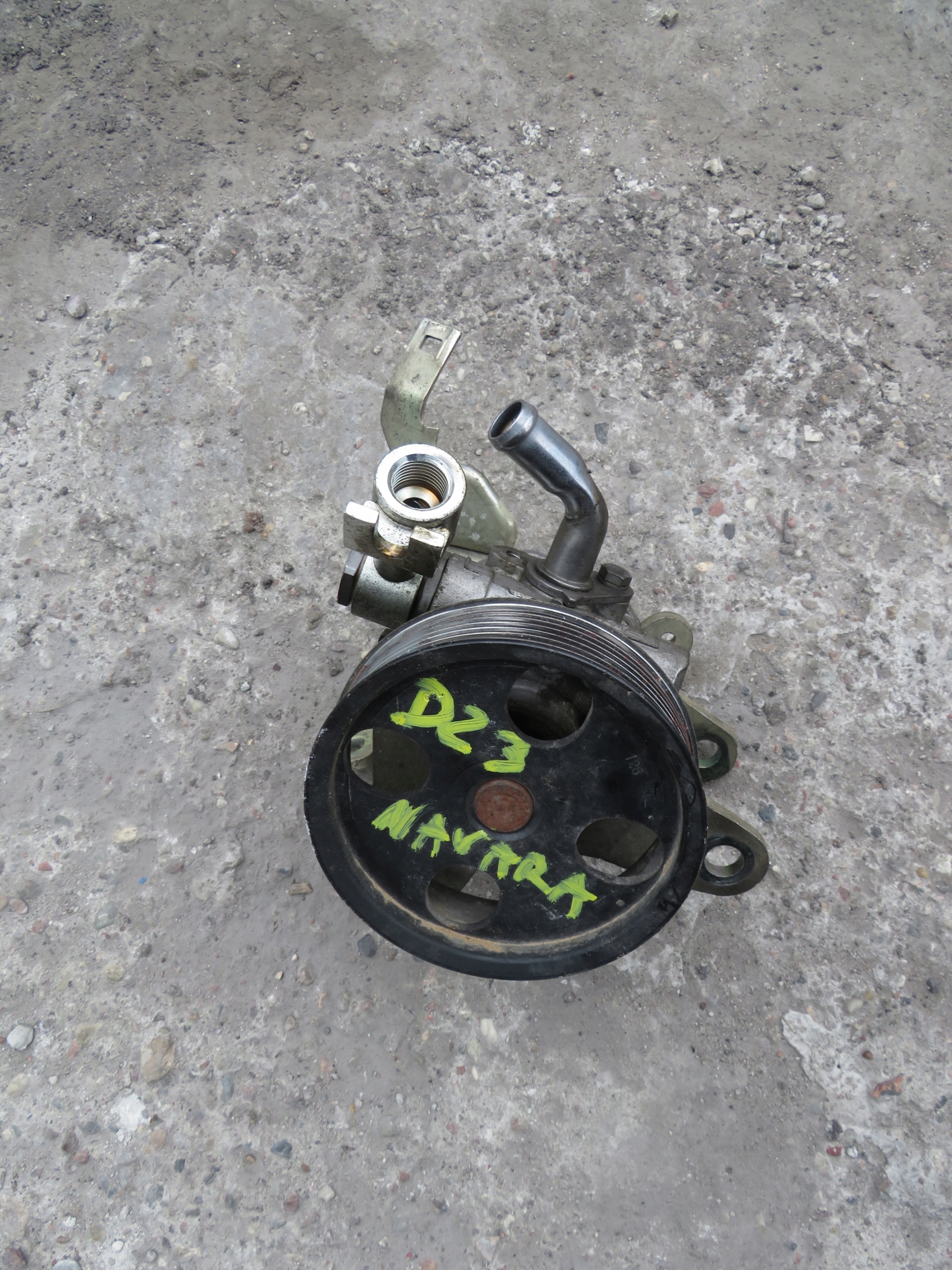 POMPA WSPOMAGANIA NISSAN NAVARA D23