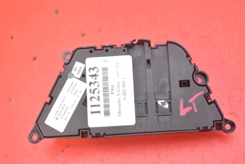 PILOT PANEL control seat left rear part A2218702751 MERCEDES S-KLASA W221