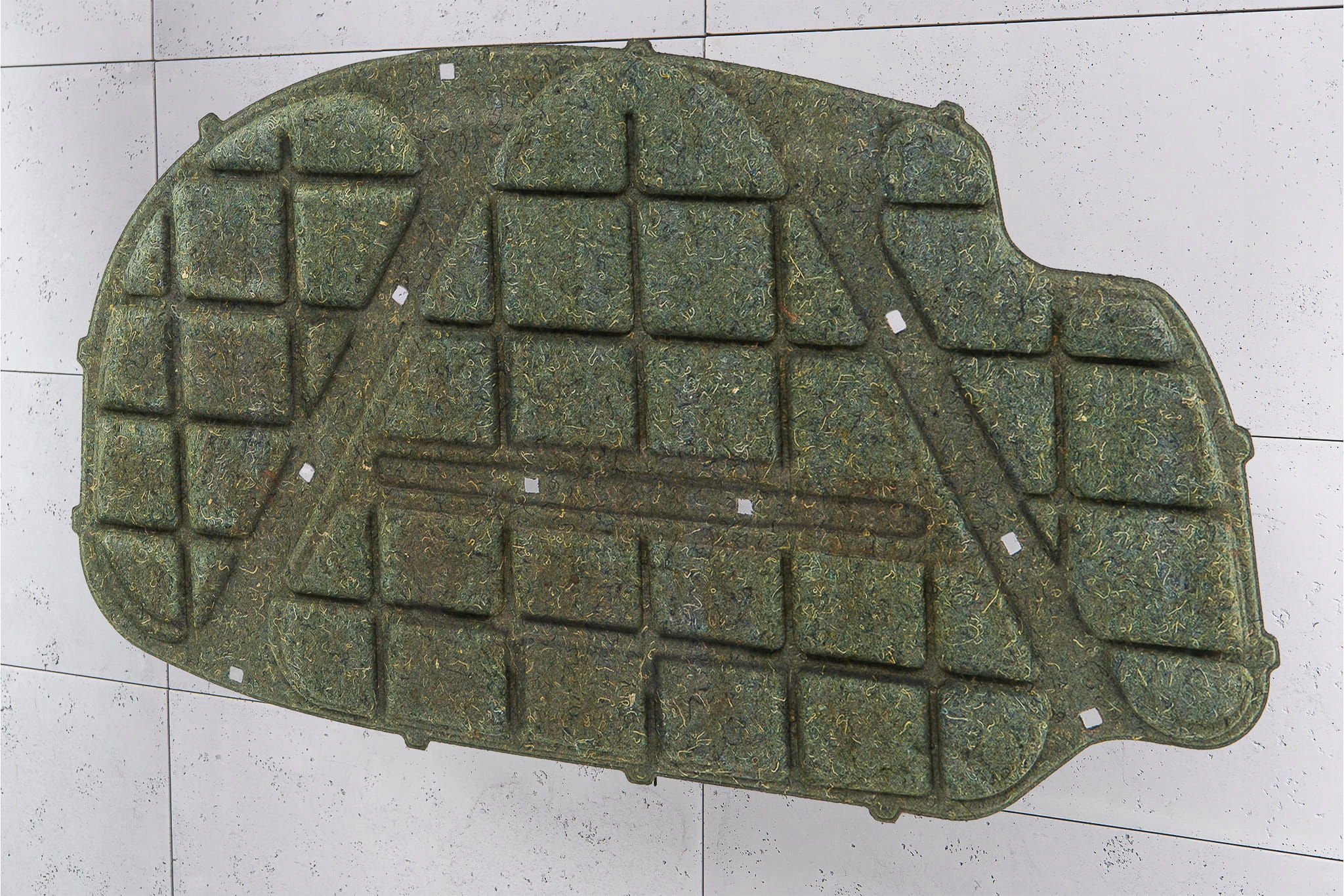 VW GOLF V VARIANT 2003-2009 WYGŁUSZENIE MASKI 1K0863831+ SPINKI EAN (GTIN) 5905226050974