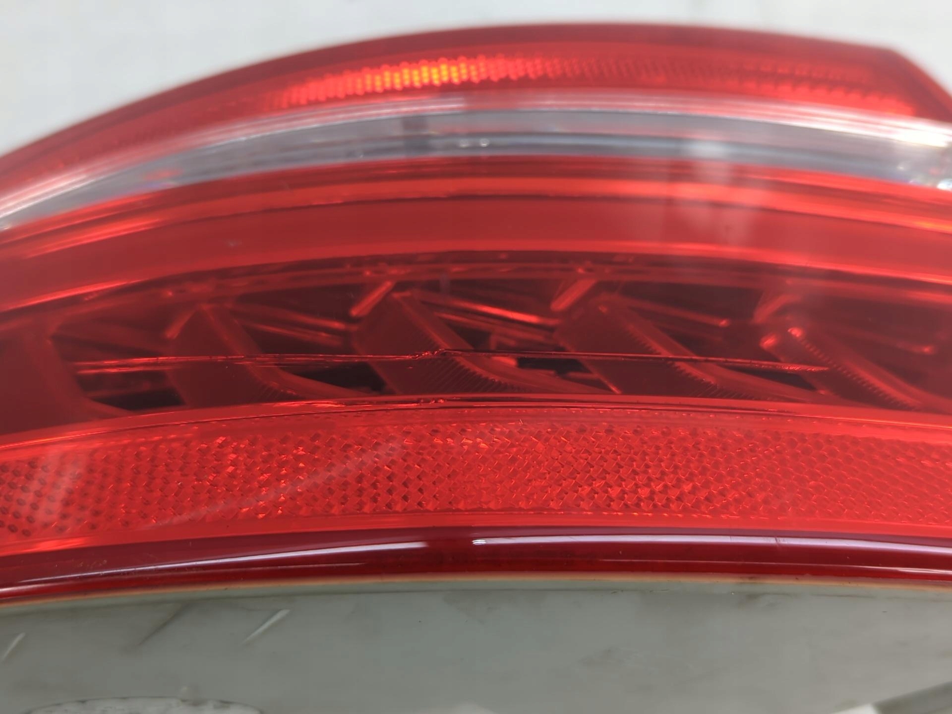 фонарь левый 197337-01 jaguar XE